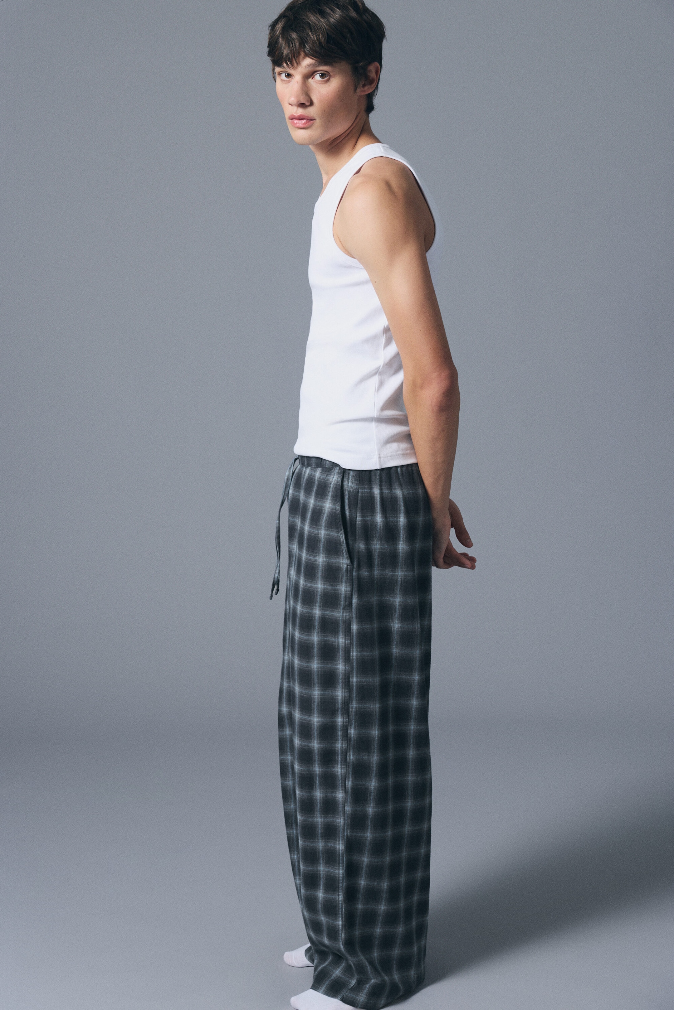 Blau kariert - Entspannte Pyjamahose aus Flanell