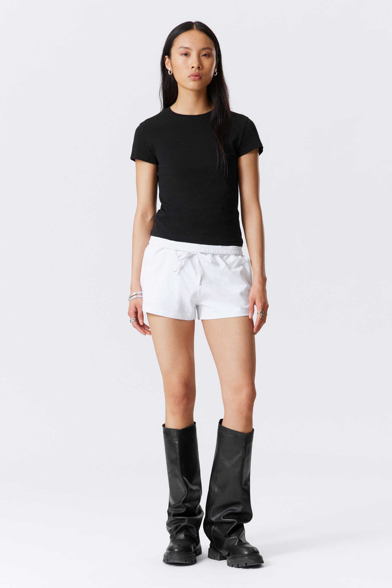 Smal kortärmad t-shirt i bomull - Svart/Vit/Off-white - 8