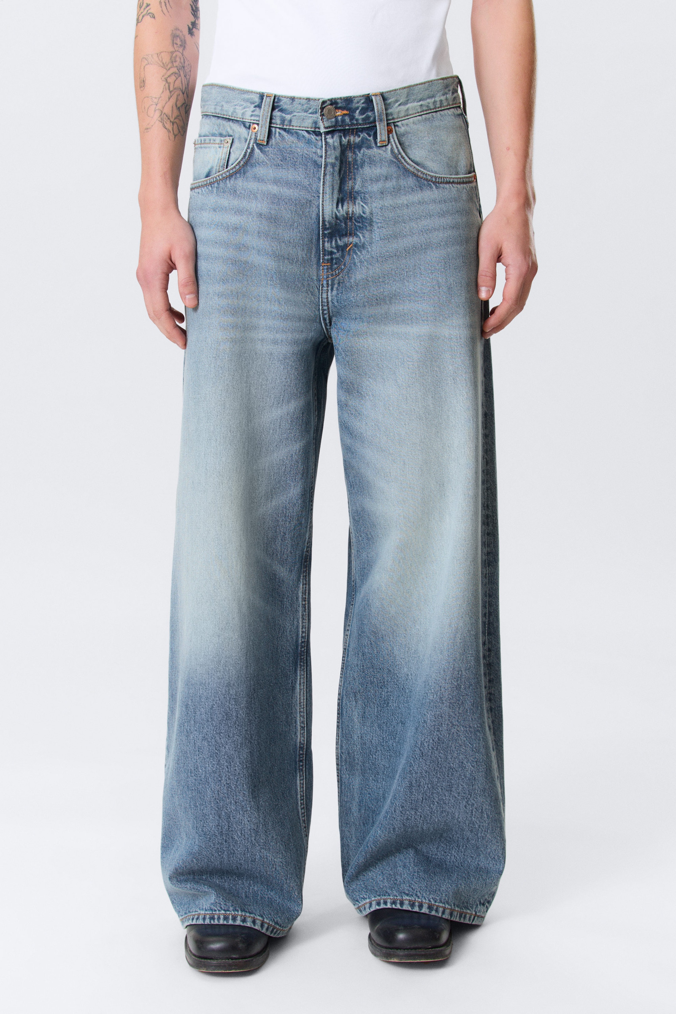 Blue Horses - Medium Blue - Solar Loose Wide Leg Unisex Jeans - 2