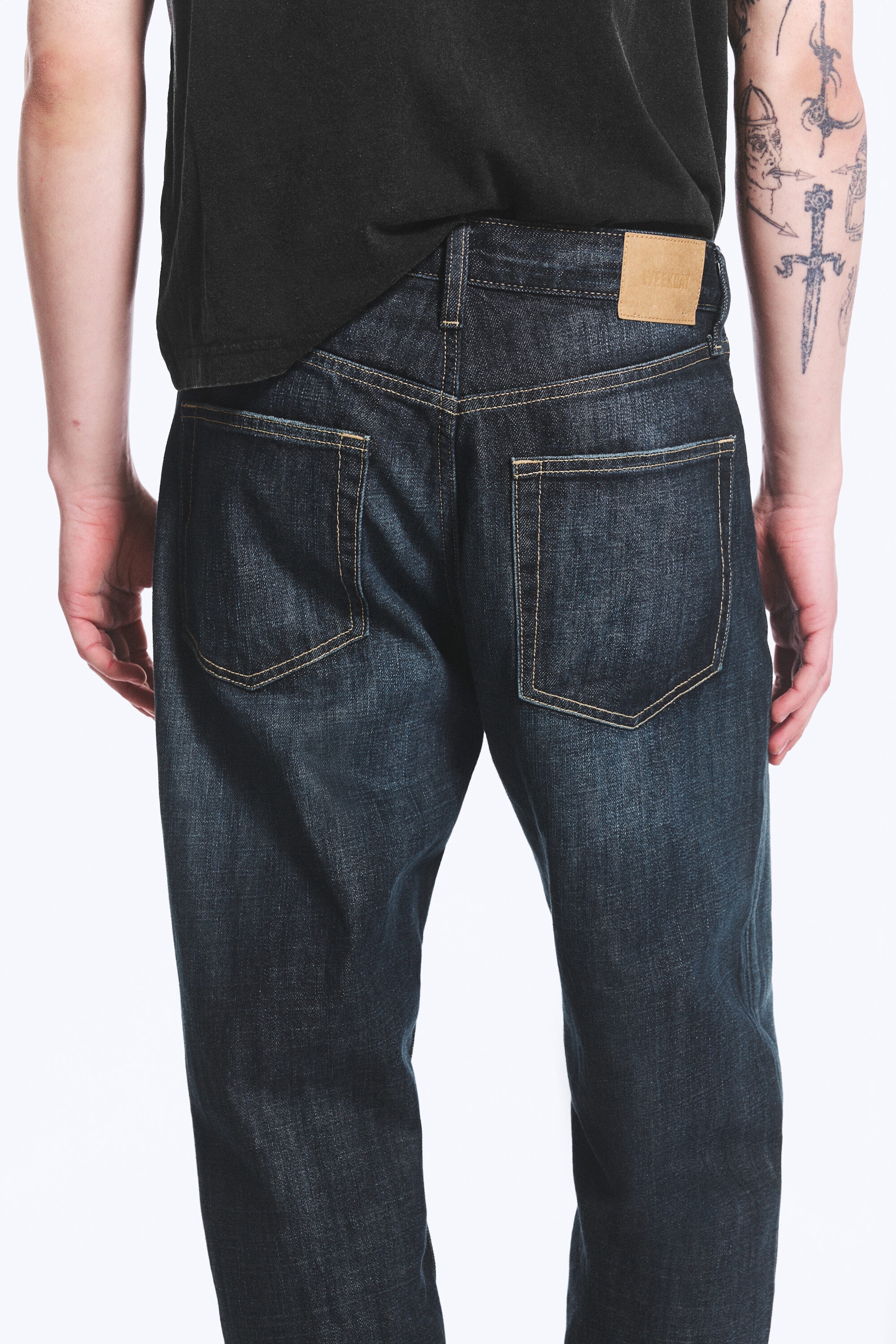 Deep Ocean Blue – mørkeblå - Ray avslappet, avsmalnet jeans med mellomhøy midje - 4