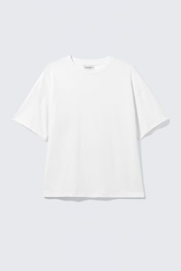 LOOSE FIT T-SHIRT