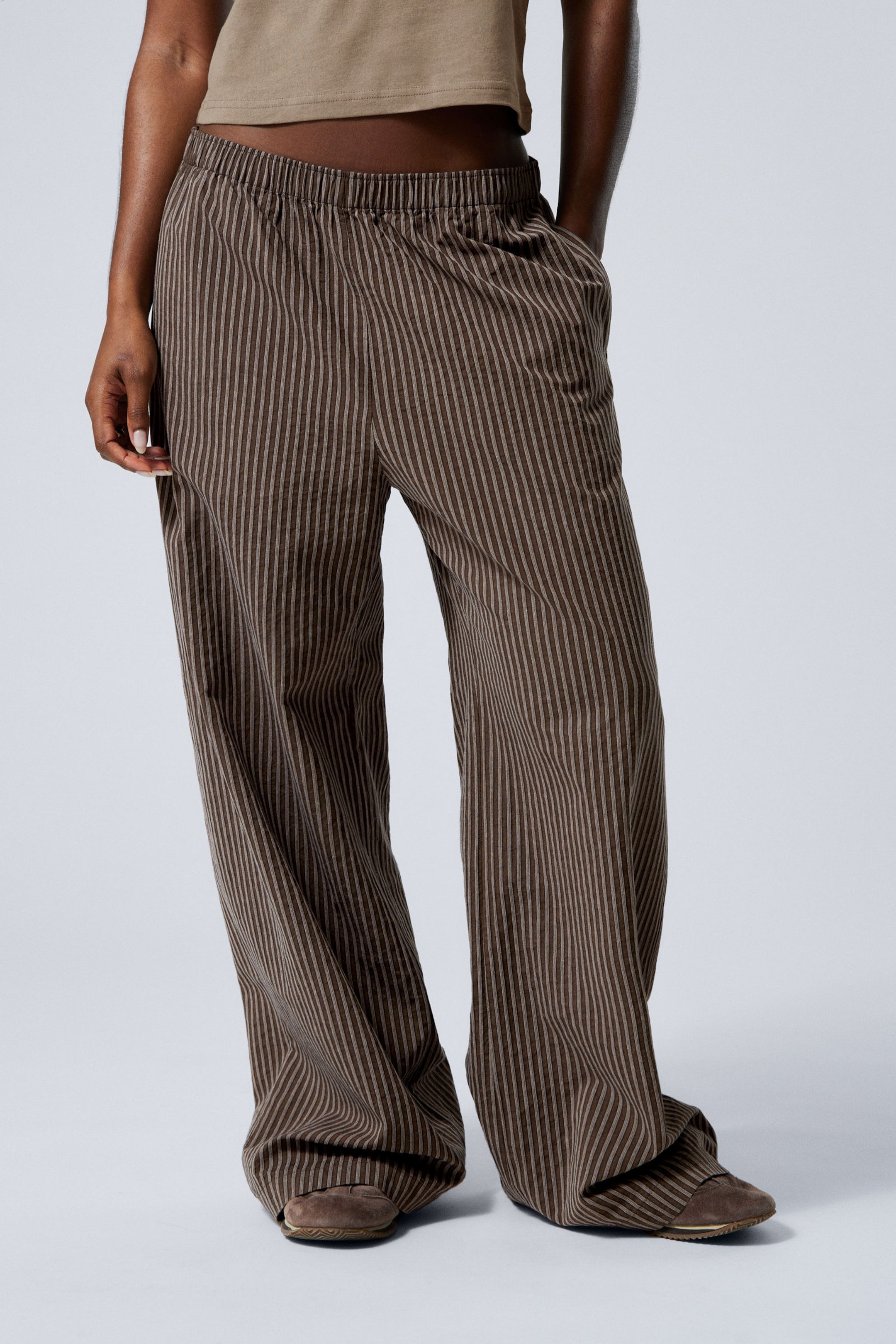 Bruin gestreept - Losvallende katoenen broek met lage taille - 2