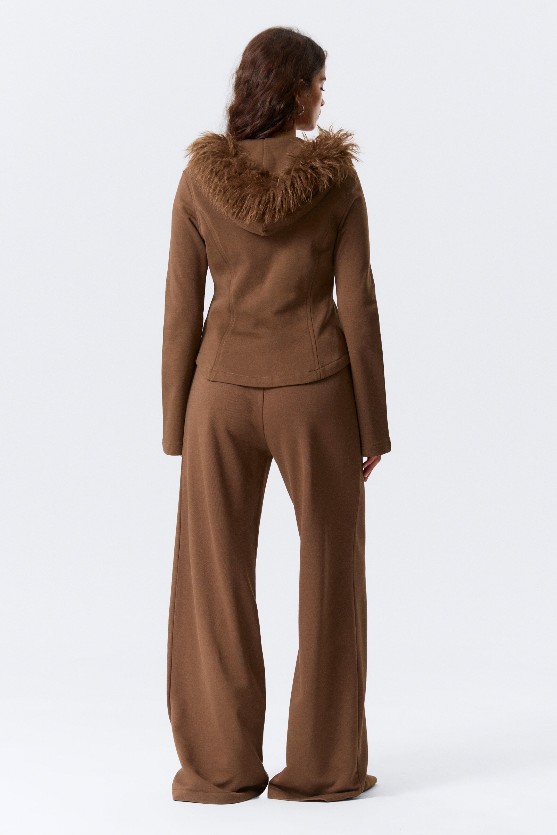 Grösseres Bild ansehen: Lockere Low-Waist-Sweatpants mit weitem Bein - Braun - DAMEN | H&M CH 4