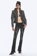 Destroyed Black - Schwarz - BOOTY BEI LOW WAIST SKINNY BOOTCUT JEANS - 0
