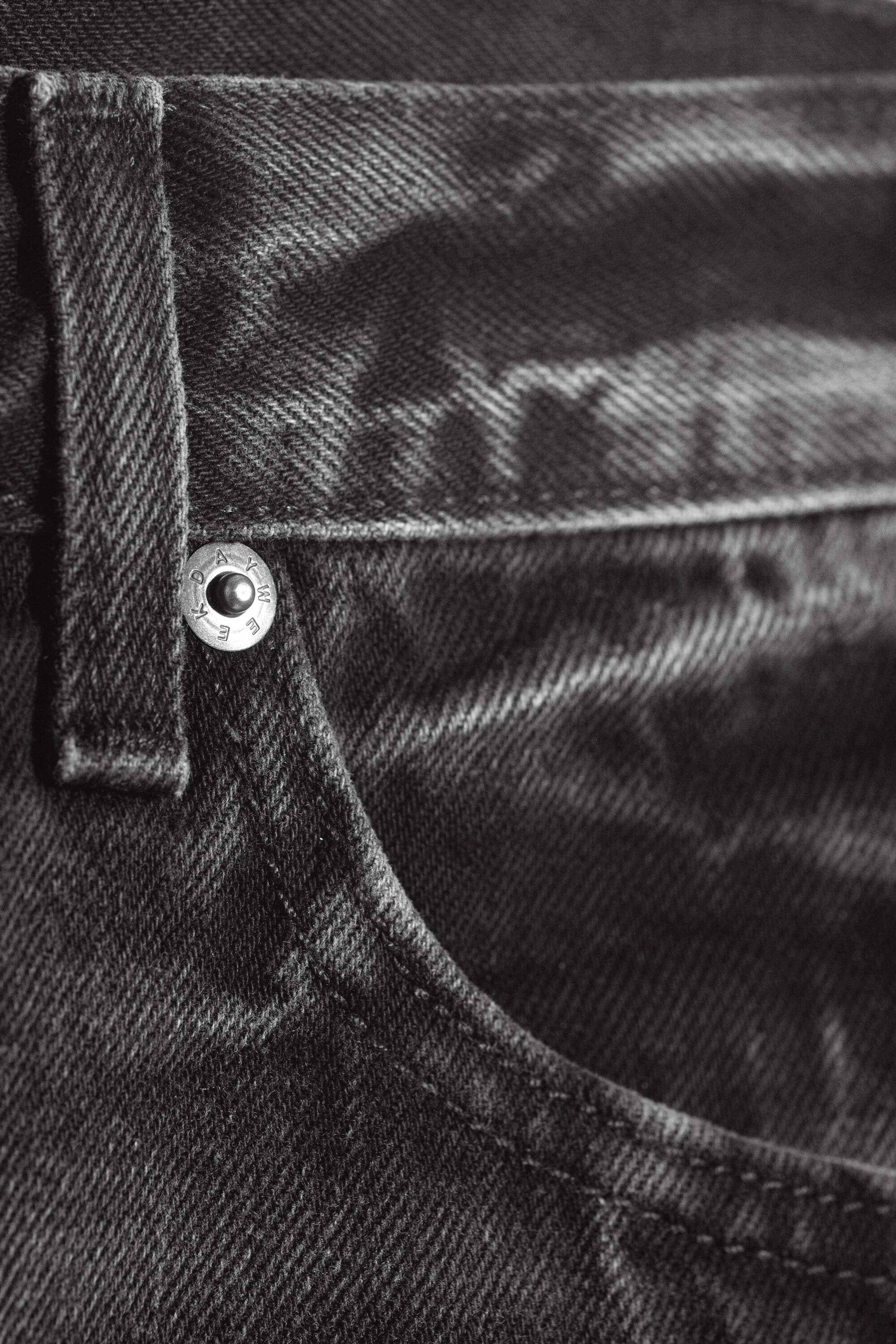 Empire Black - Black - Sky low rise regular bootcut jeans - 6