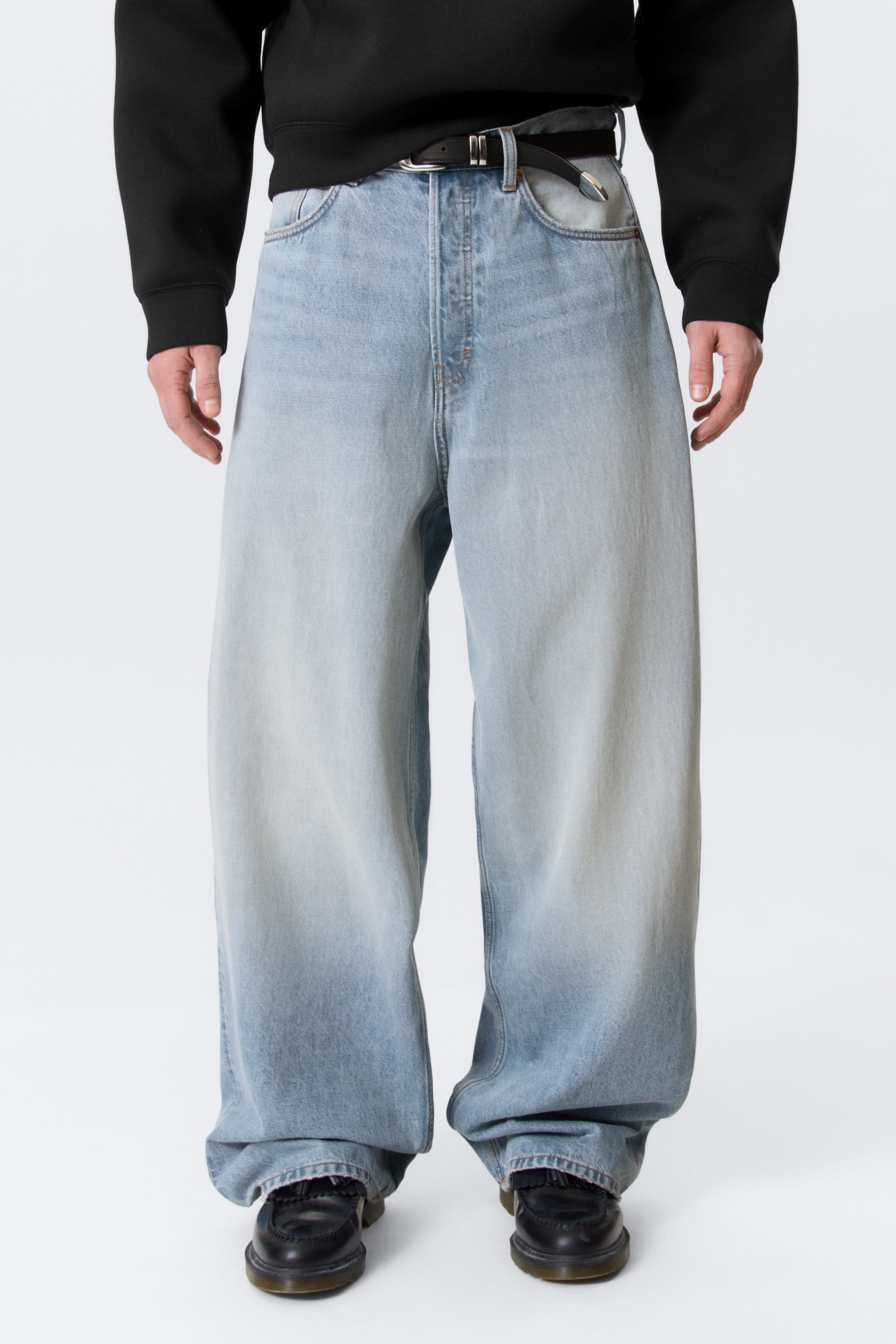 Kimberley Blue - Light Blue - Astro Mid Rise Loose Baggy Leg Unisex Jeans - 2