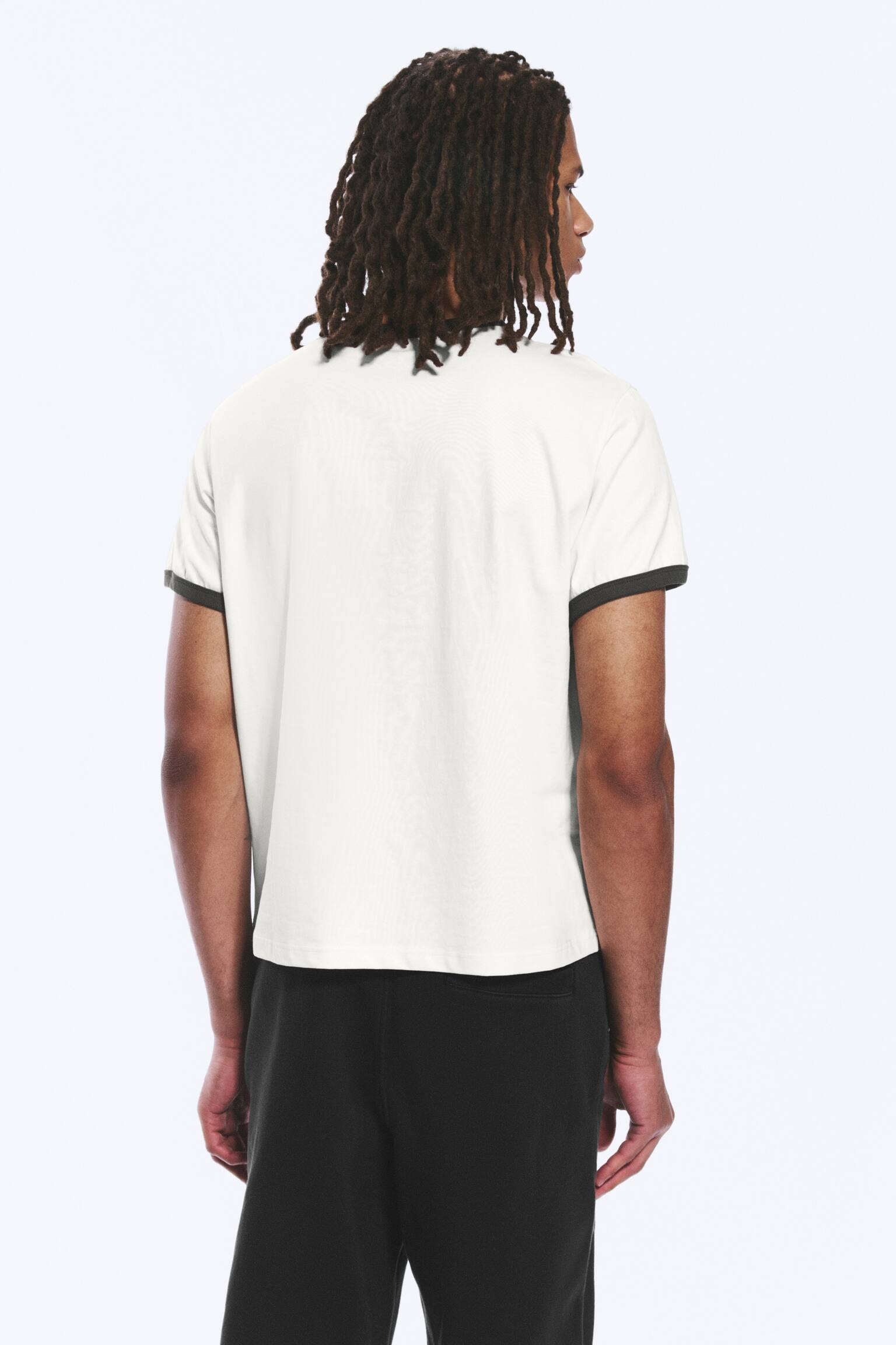 T-shirt met grafische print - White - Comic Page/Black & White - Bear Spray - 5