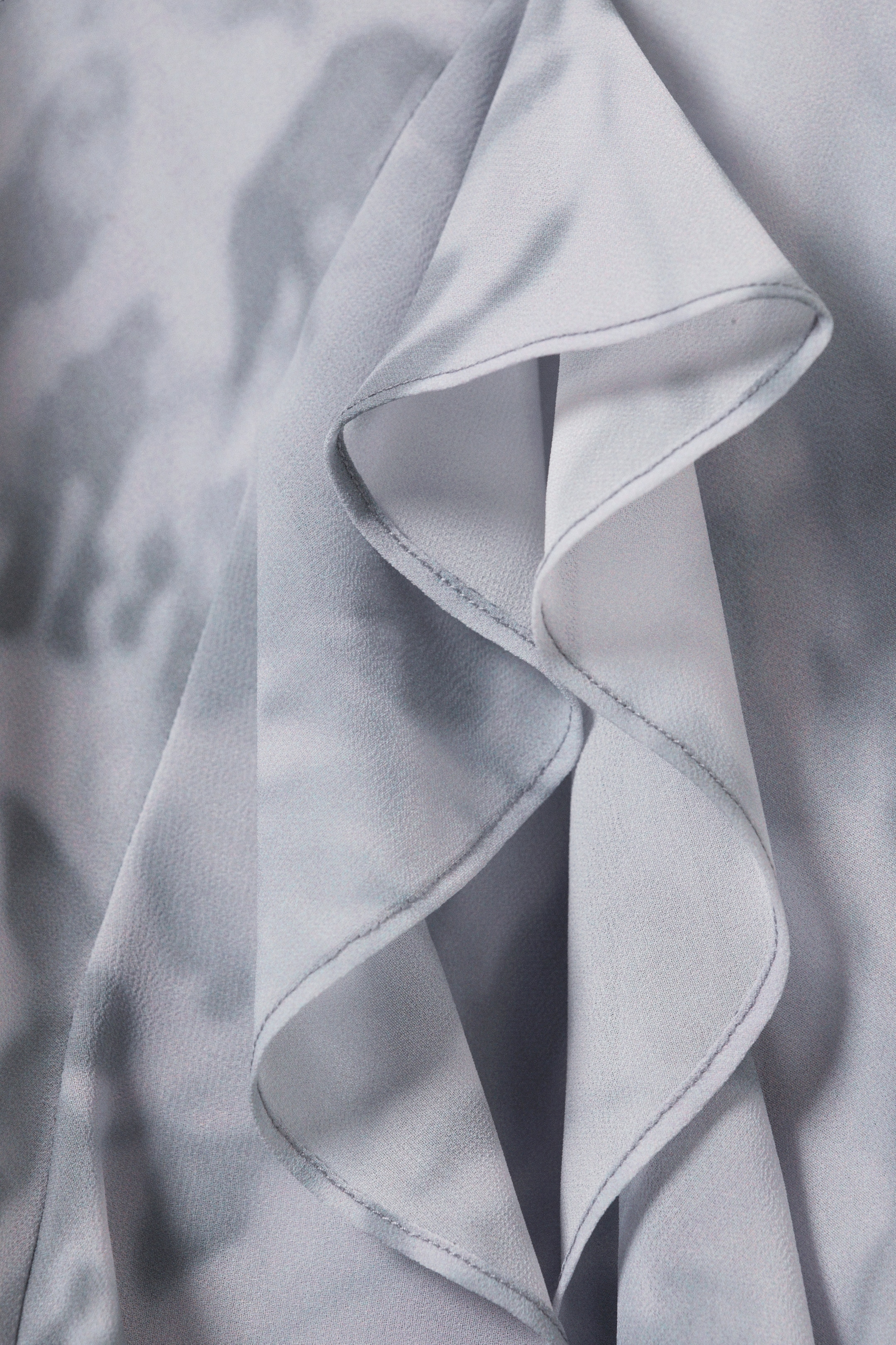 Преглед на по-голямо изображение: Layered Midi Skirt - Misty Grey - Light Grey - ЖЕНИ | H&M BG 2