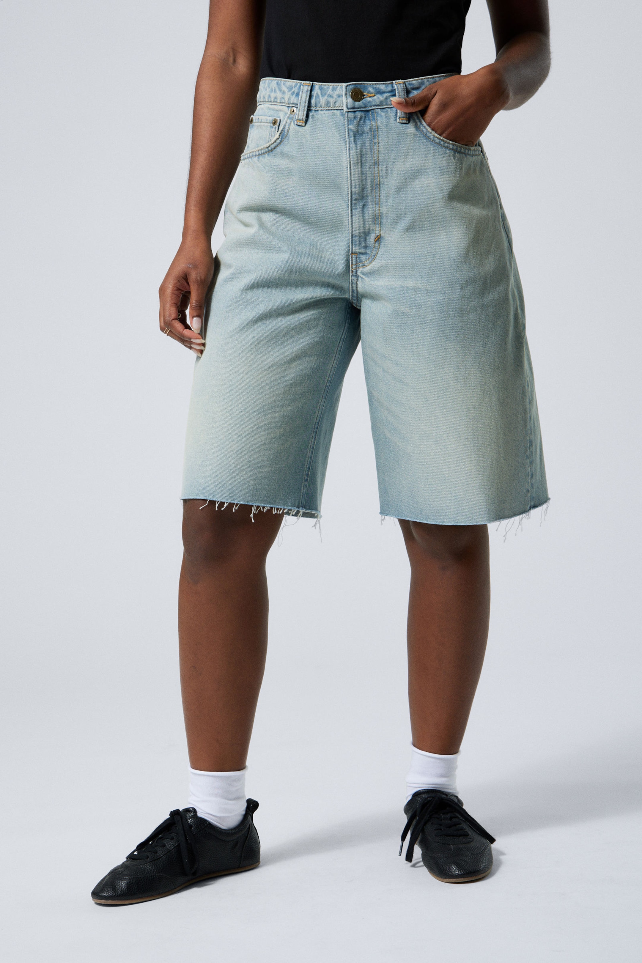 #8898AC - Halo Curve High Rise Wide Leg Denim Shorts - 2