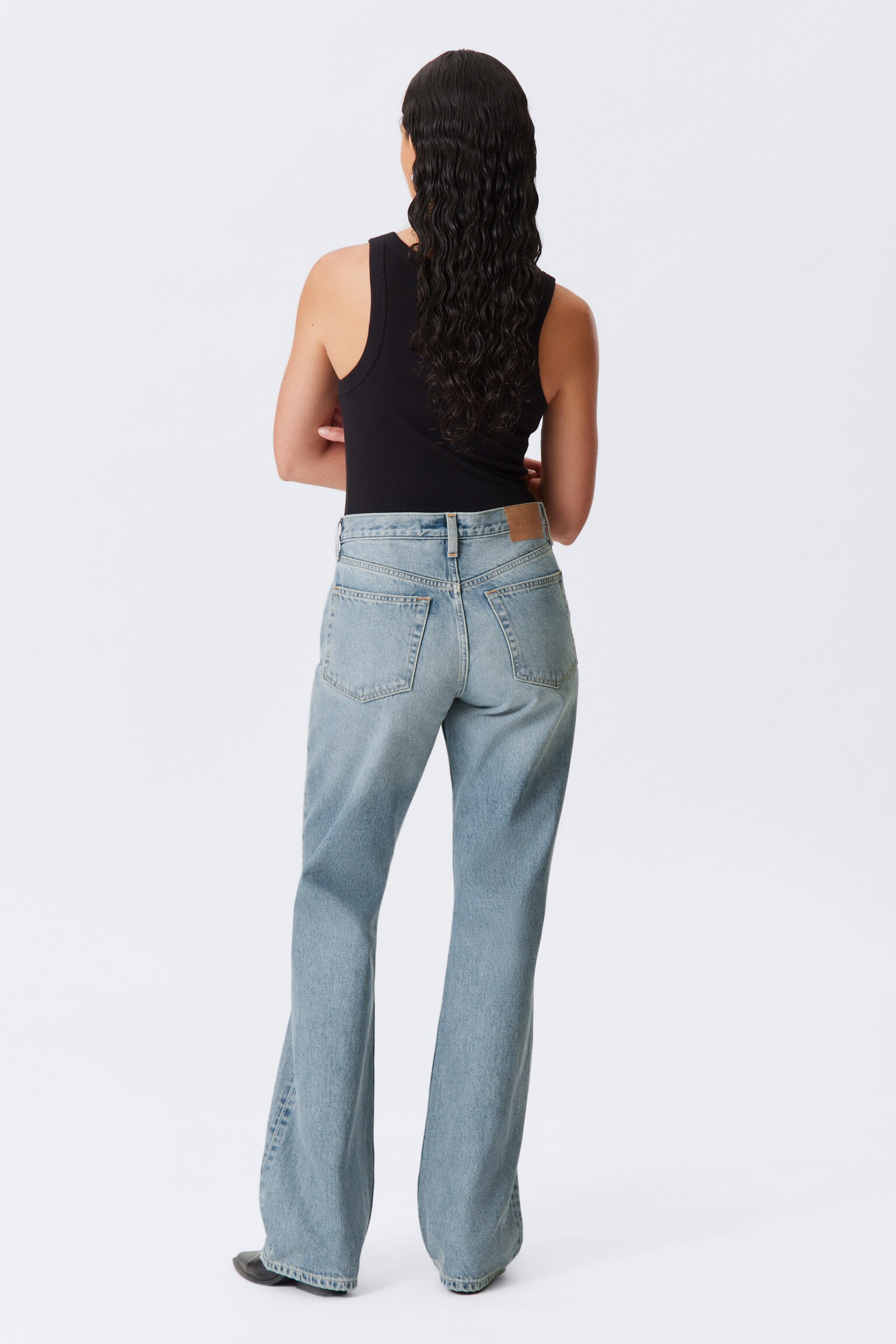 Dżinsy Moon Mid Rise Regular Bootcut Leg - Seventeen Blue - Medium Blue/Tuned Black - Black/Aeon Blue - Light Blue/Deep Night - Black/Seventeen Blue - Medium Blue - 7