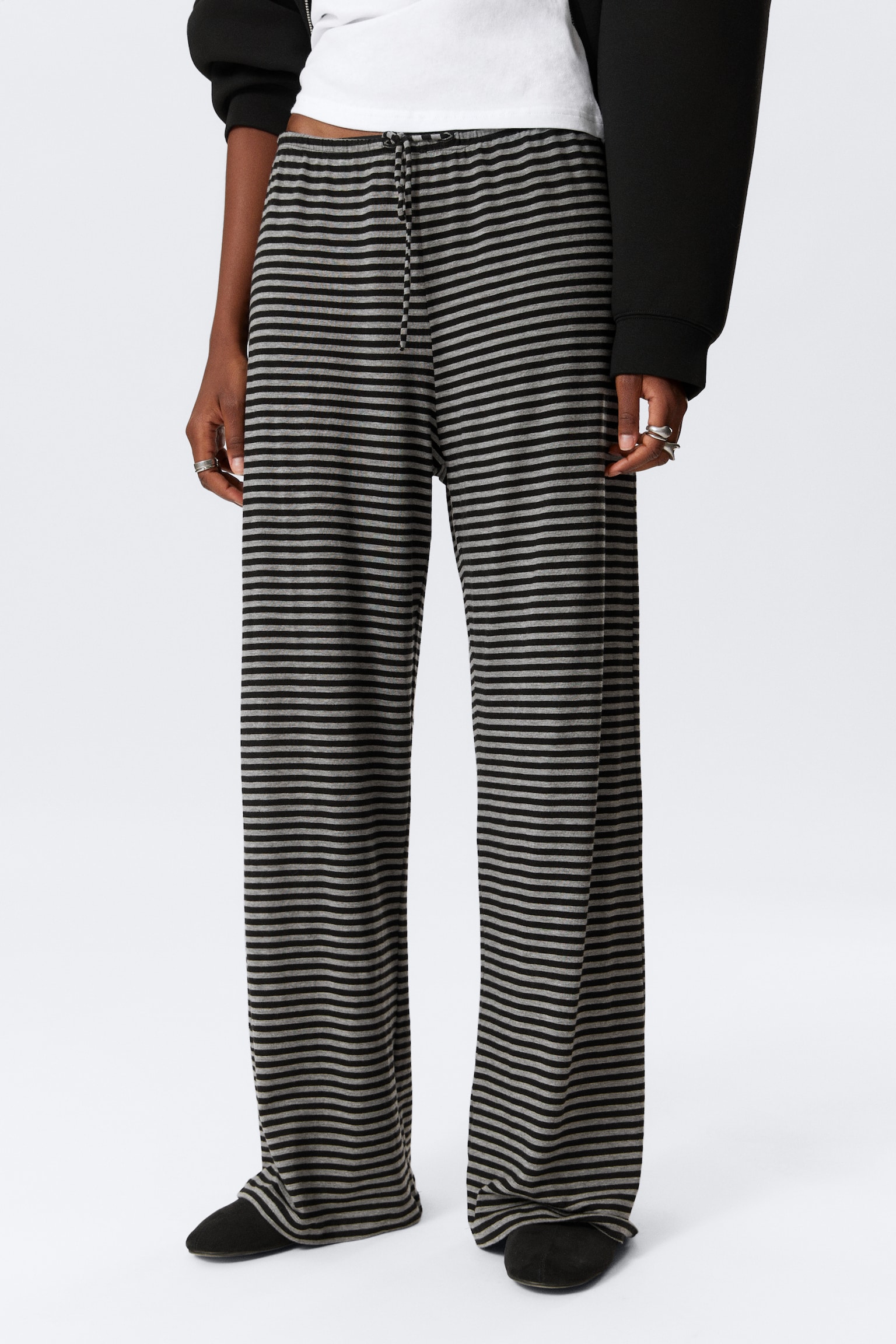 Wide-Leg Pull-On Lyocell Trousers - Black & Grey Stripes/Grey Melange/Grey & White Stripes/Black - 3
