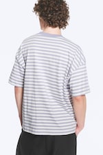 Weiß/Lila gestreift - Oversized T-Shirt im kastigen Fit - 2