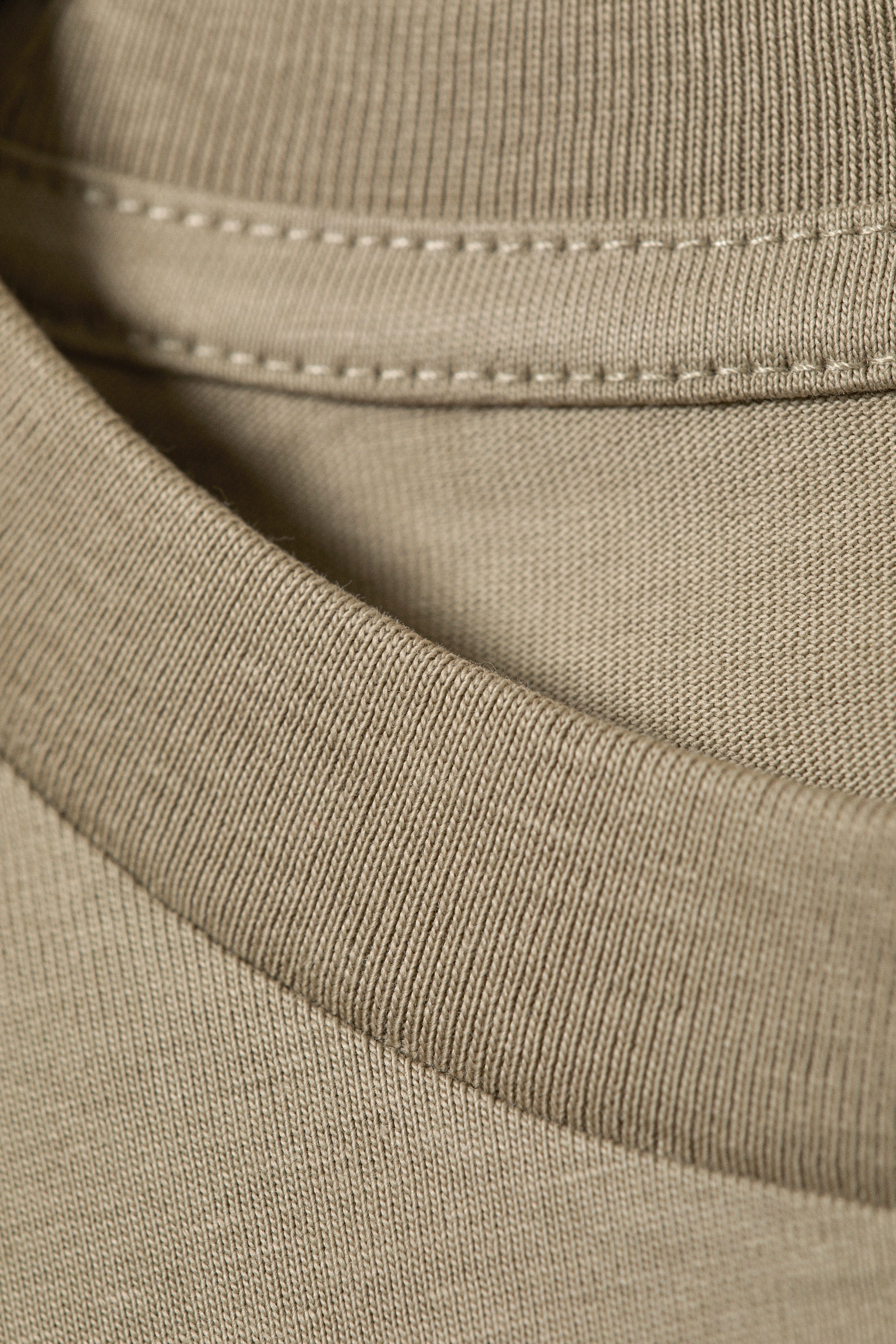 Light Khaki Green - Fitted Dart Detail T-shirt - 5