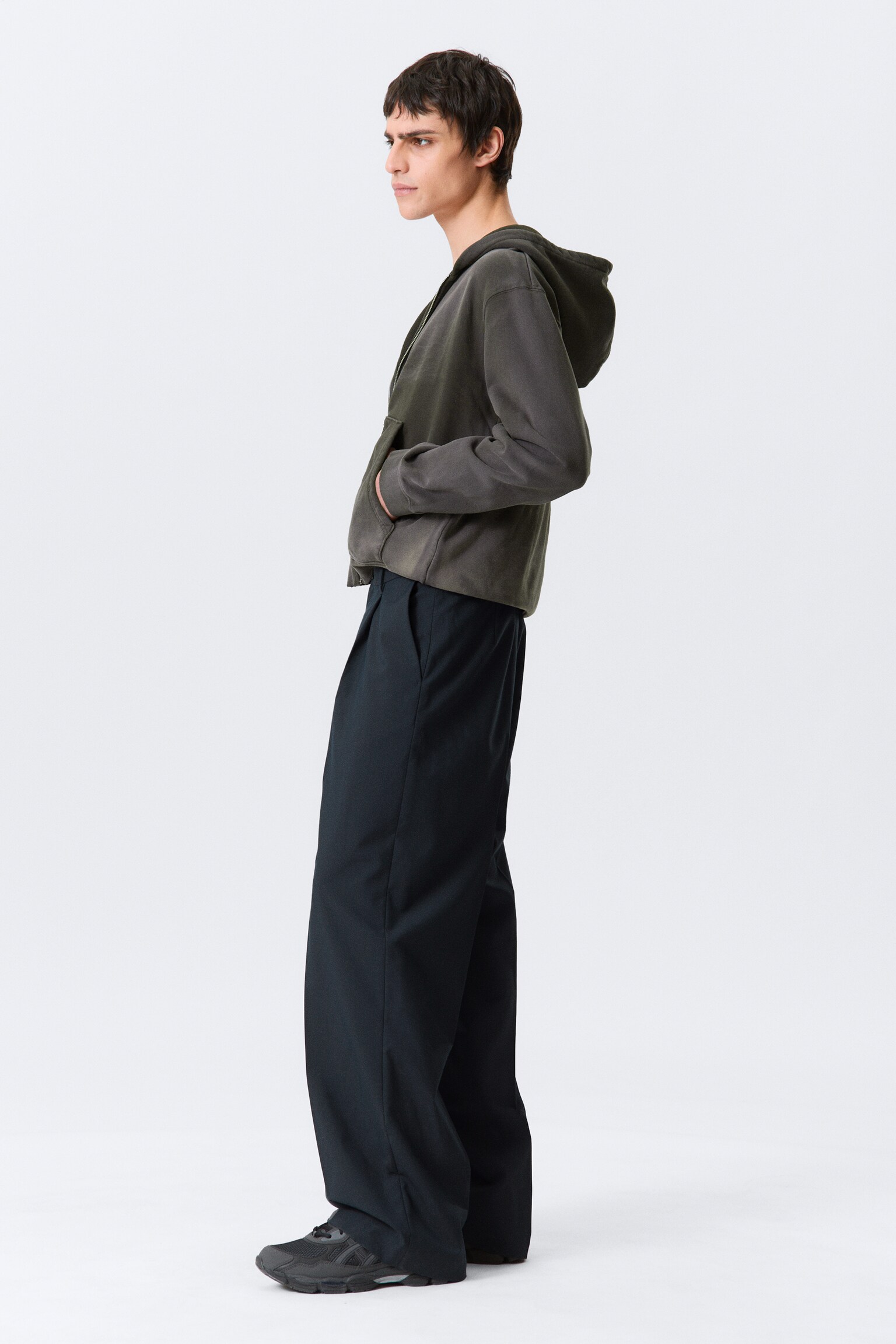 Oversized kostymbyxa Uno - Mörk marinblå/Svart/Mörkgrå – Pinstripe/Grårandig/Mörkbrun/Mörkgrå - 5