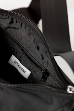 Schwarz/Reißverschluss - Handtasche Zari - 3