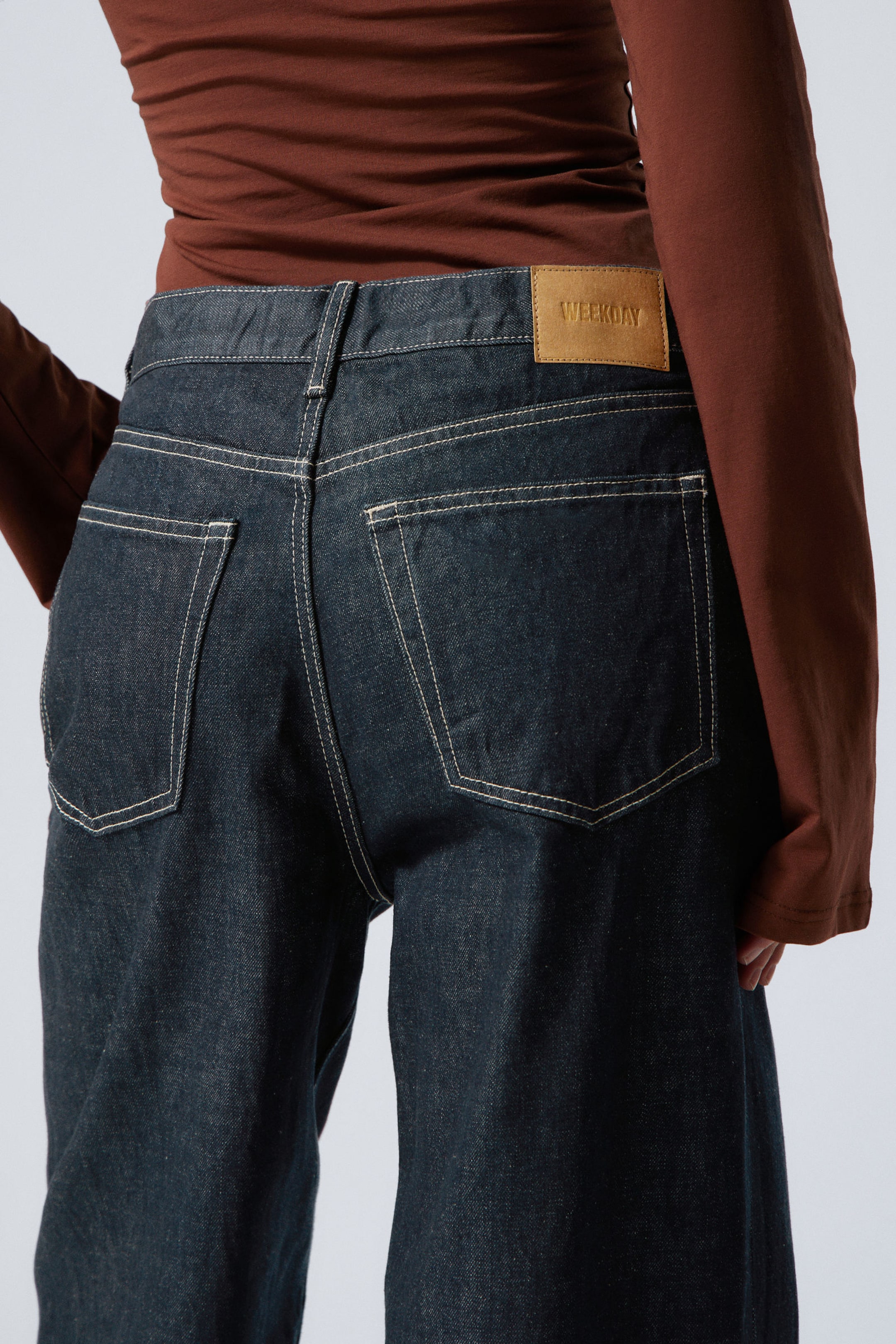 Blue Rinse - Dark Blue - Dynasty Low Rise Loose Wide Leg Jeans - 4