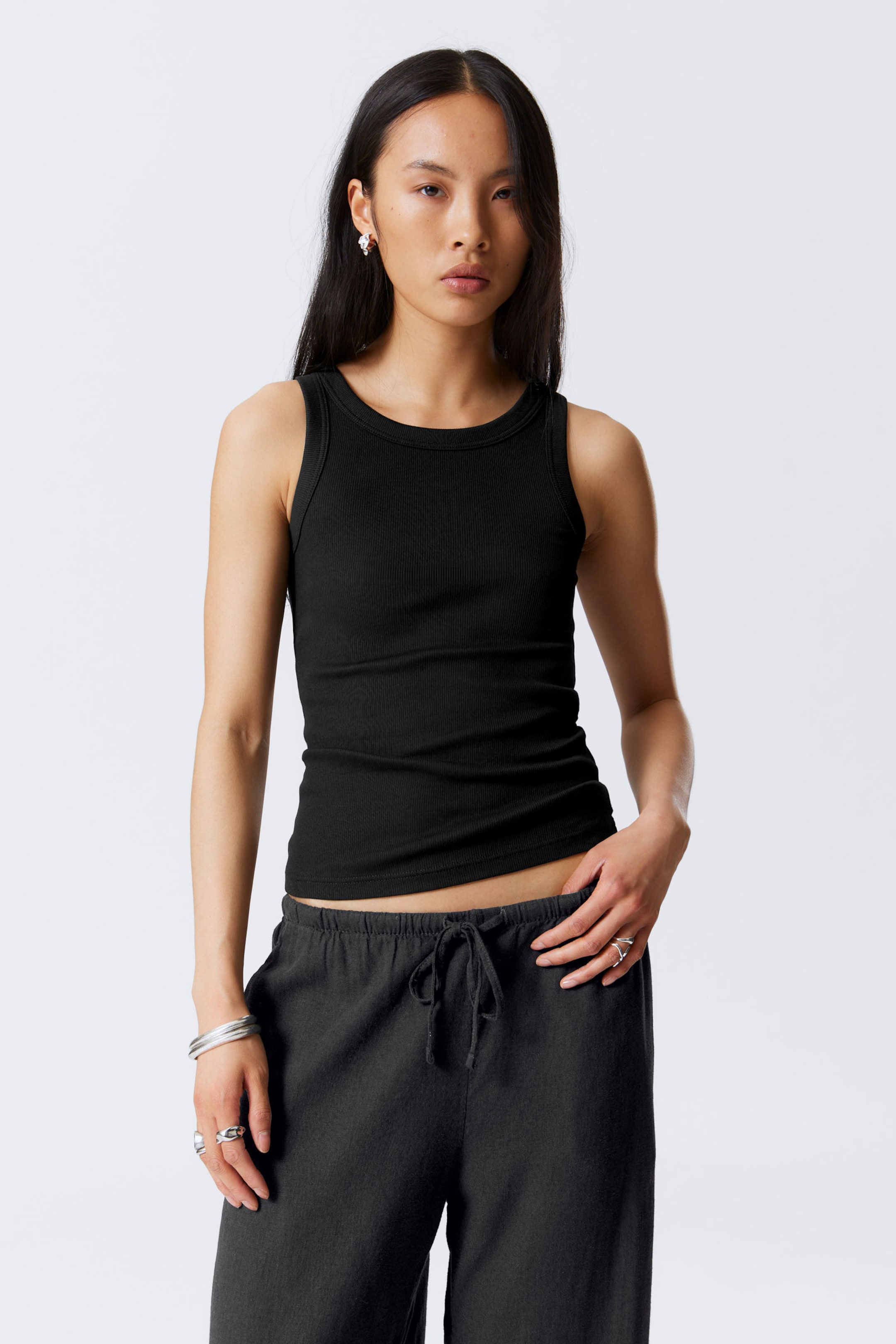 #272628 - Fitted Rib Tank Top - 1