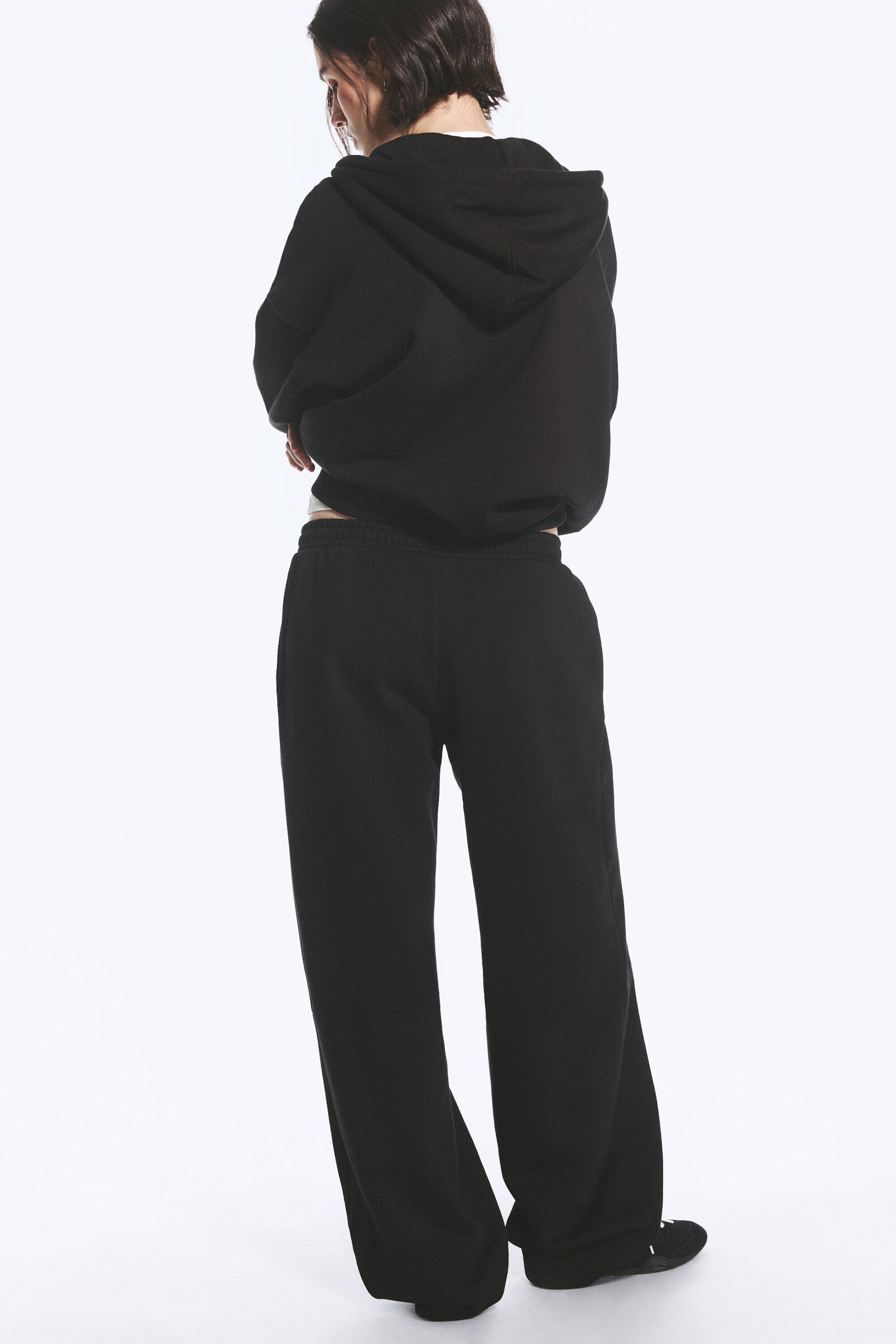 Black - Mid-Rise Heavyweight Barrel Sweatpants - 6
