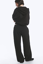 Schwarz - Mittelhohe Heavyweight-Sweatpants mit Barrel-Bein - 3