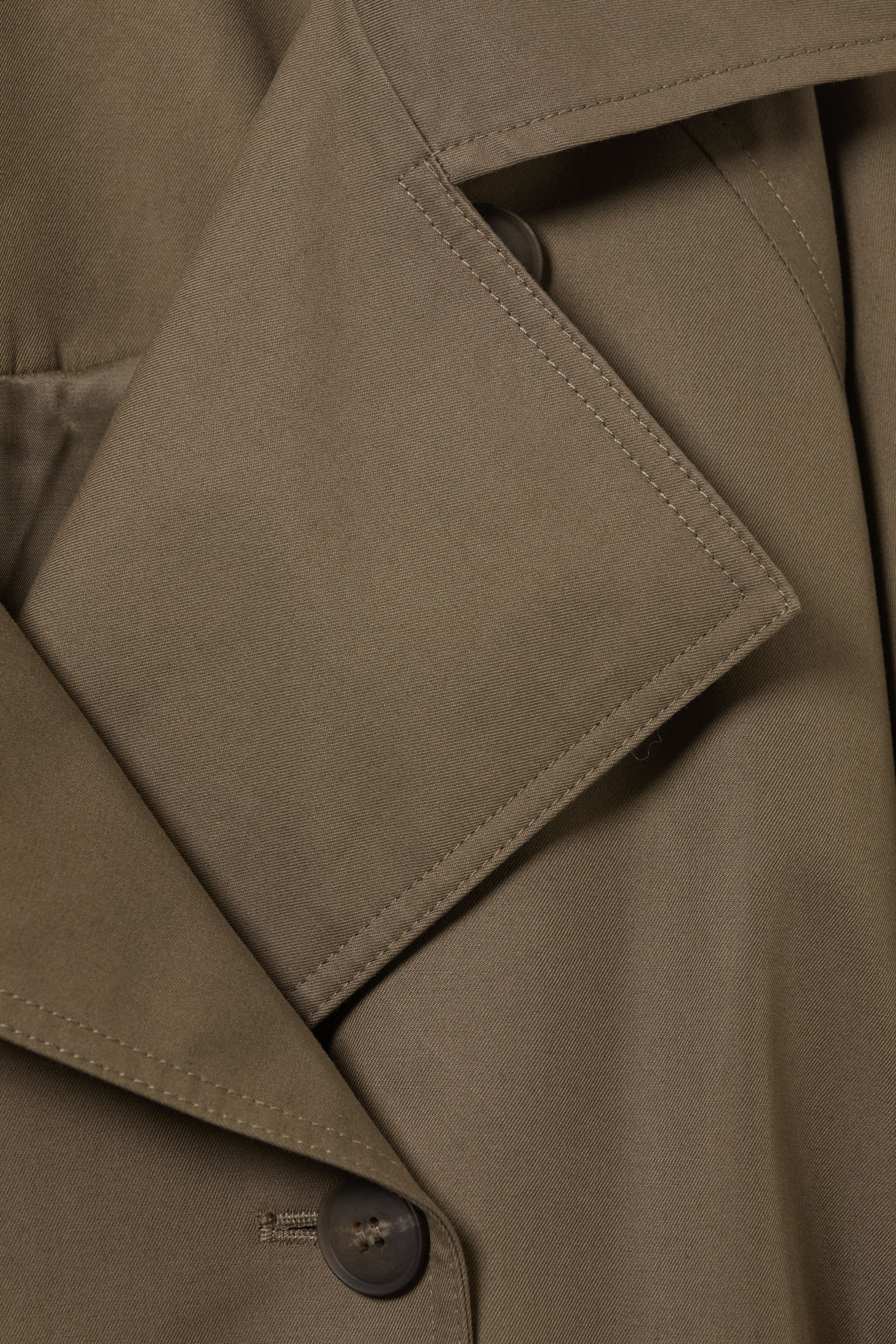 Dunkles Graubraun - Doppelreihiger Trenchcoat in Oversized-Fit - 6