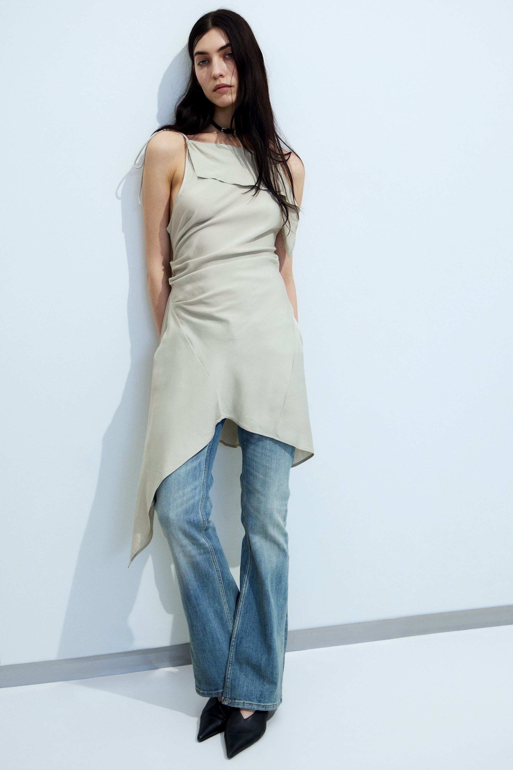 Light Mole - Asymmetric Sleeveless Cowl-Neck Midi Dress - 1