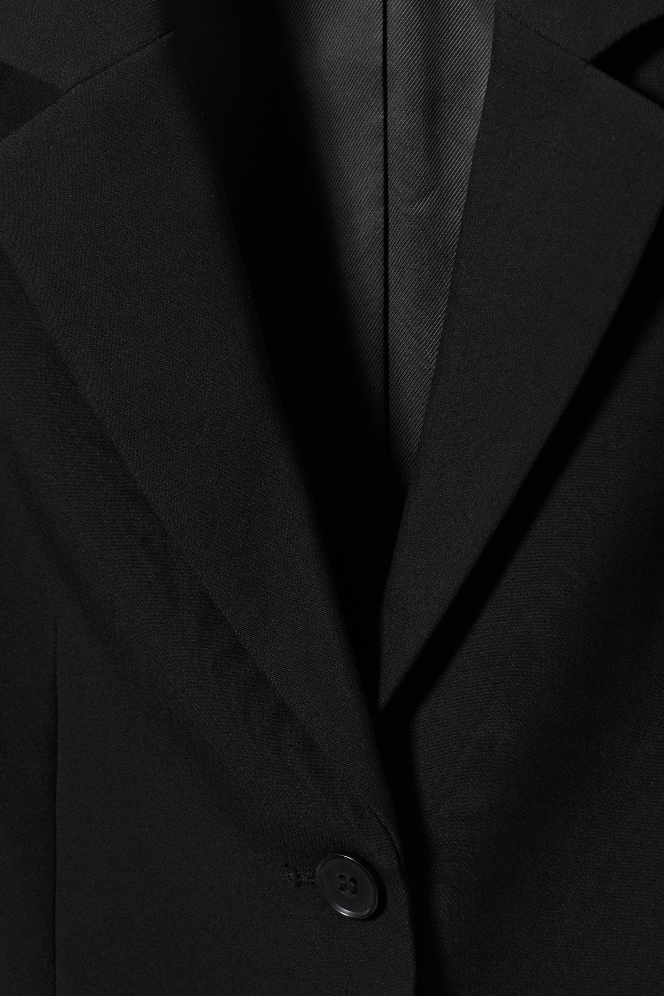 Schwarz - Enganliegender Blazer Esma - 1