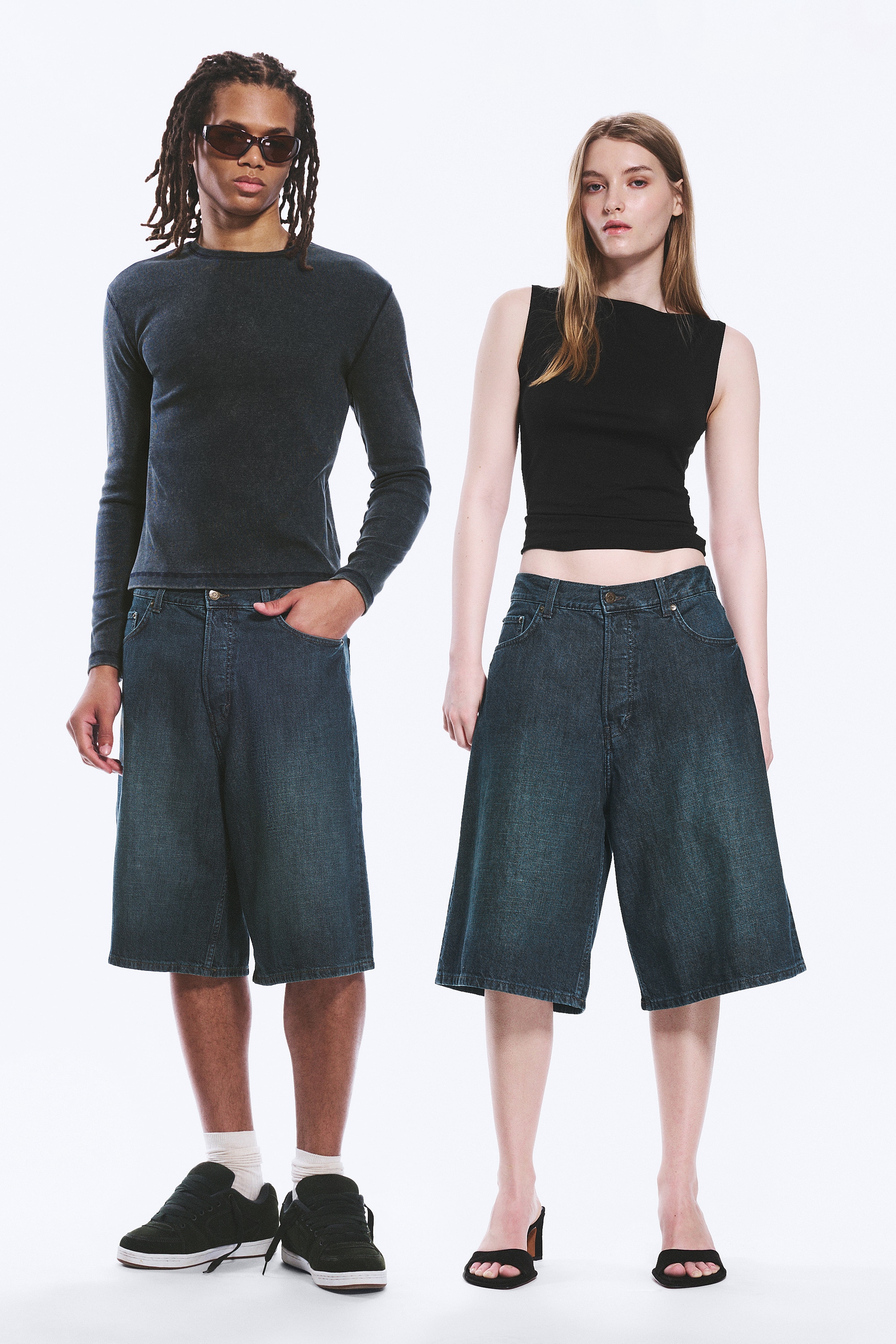 Astro mid rise løse baggy denimshorts - Lake Blue – middels blå/Kimberley Blue – lyseblå/Black Rinse – svart/Blue Hymn – middels blå/Blue Rinse – mørkeblå/Redondo Black – svart/Citizen Blue – lyseblå/Blue Stream - Medium Blue