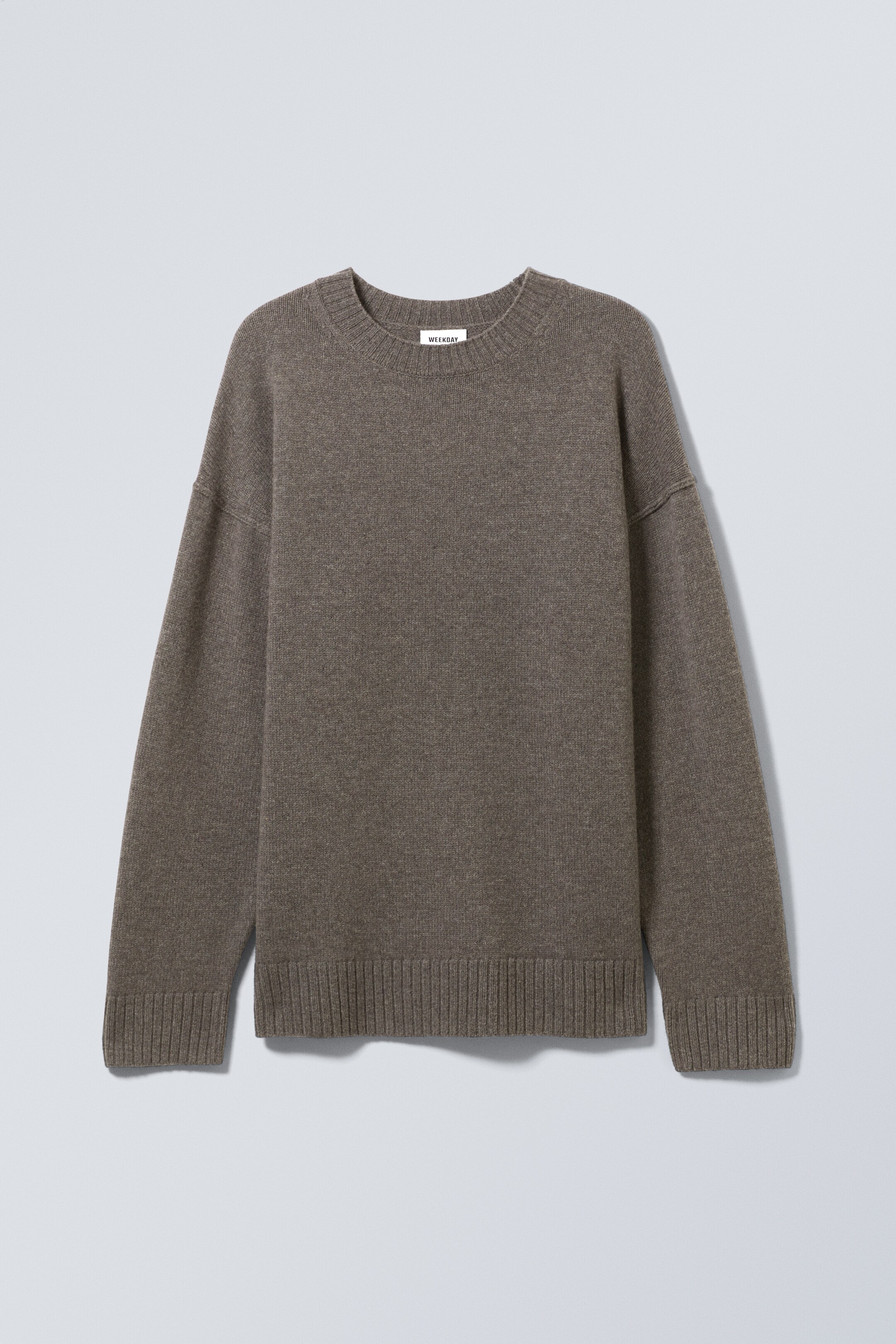 View larger image: Eloise Oversized Wool Sweater - Dark Mole - Ladies | H&M GB 1
