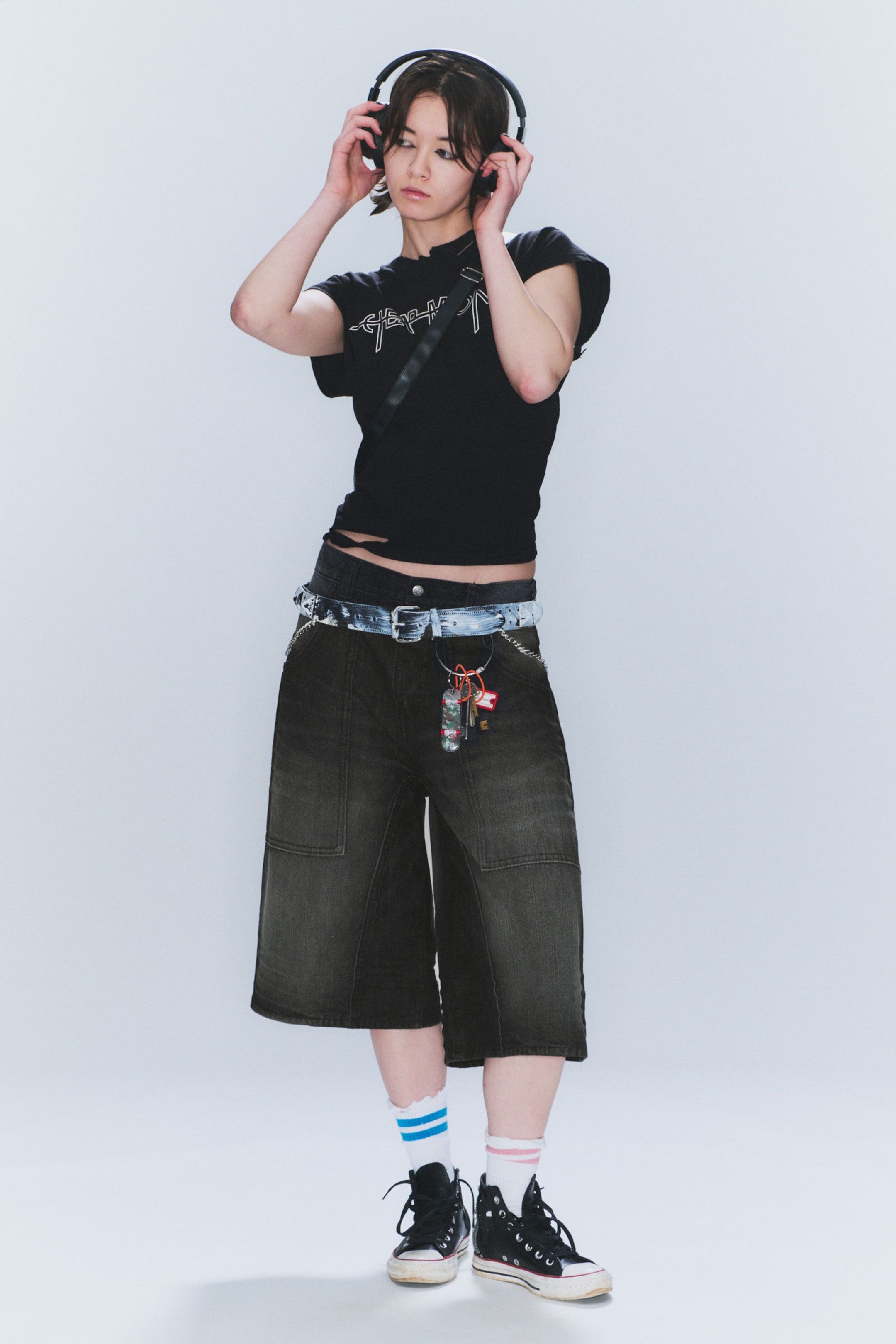 Black Web - Black - Dunno Loose Fit Carpenter Jorts - 2