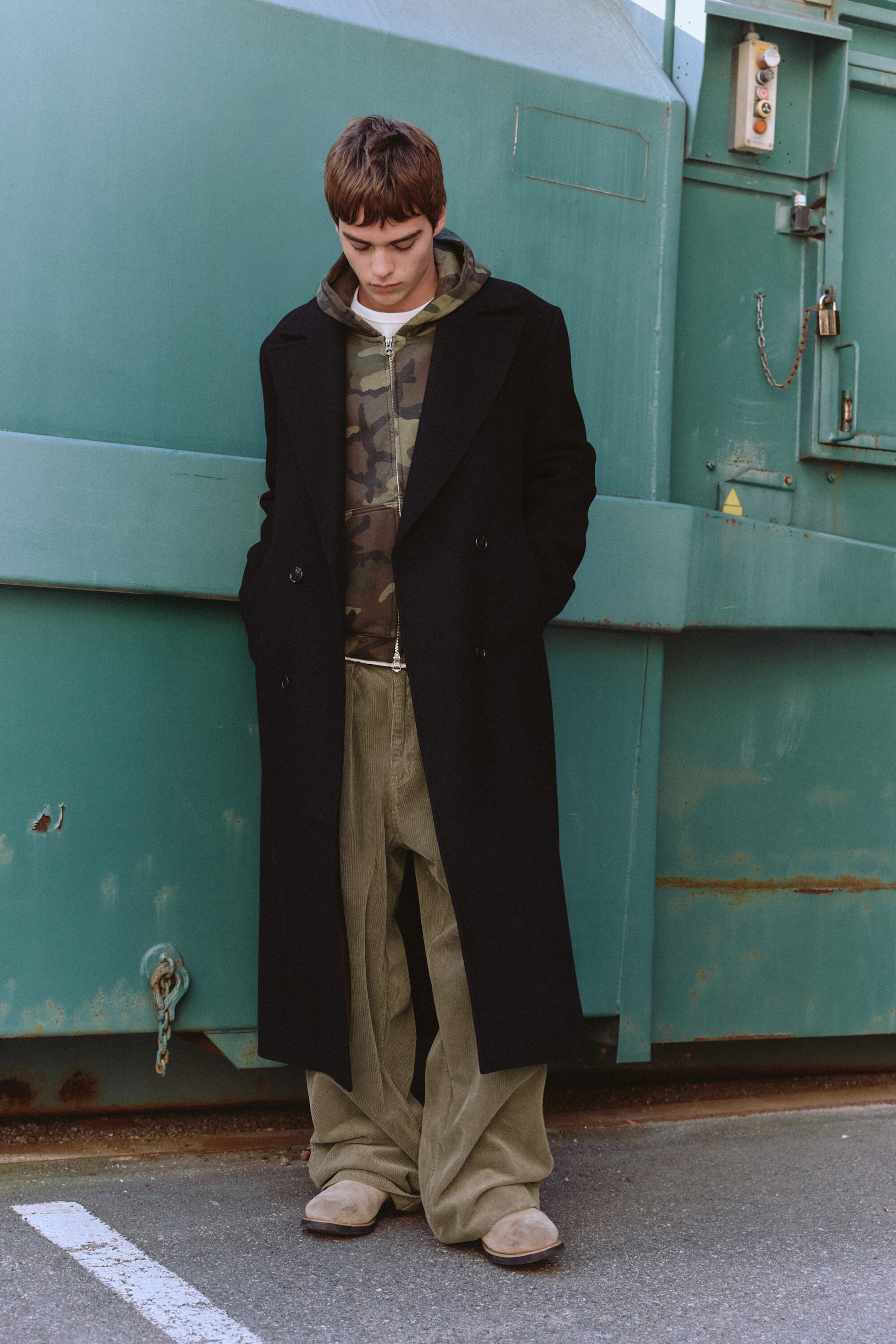 Black - Oversized Double-Breasted Wool-Blend Coat - 5