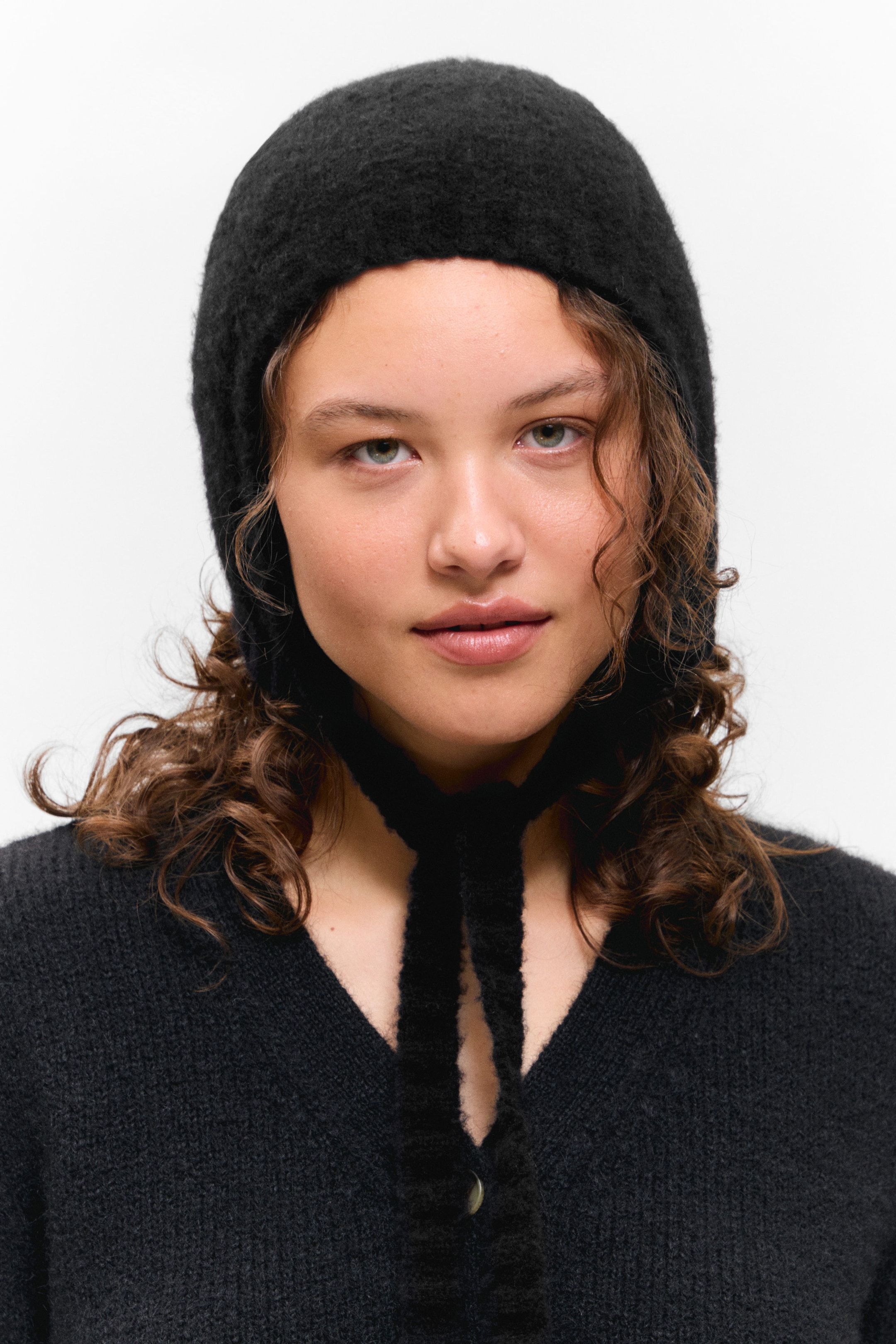 Black - Tied Knit Bonnet - 2
