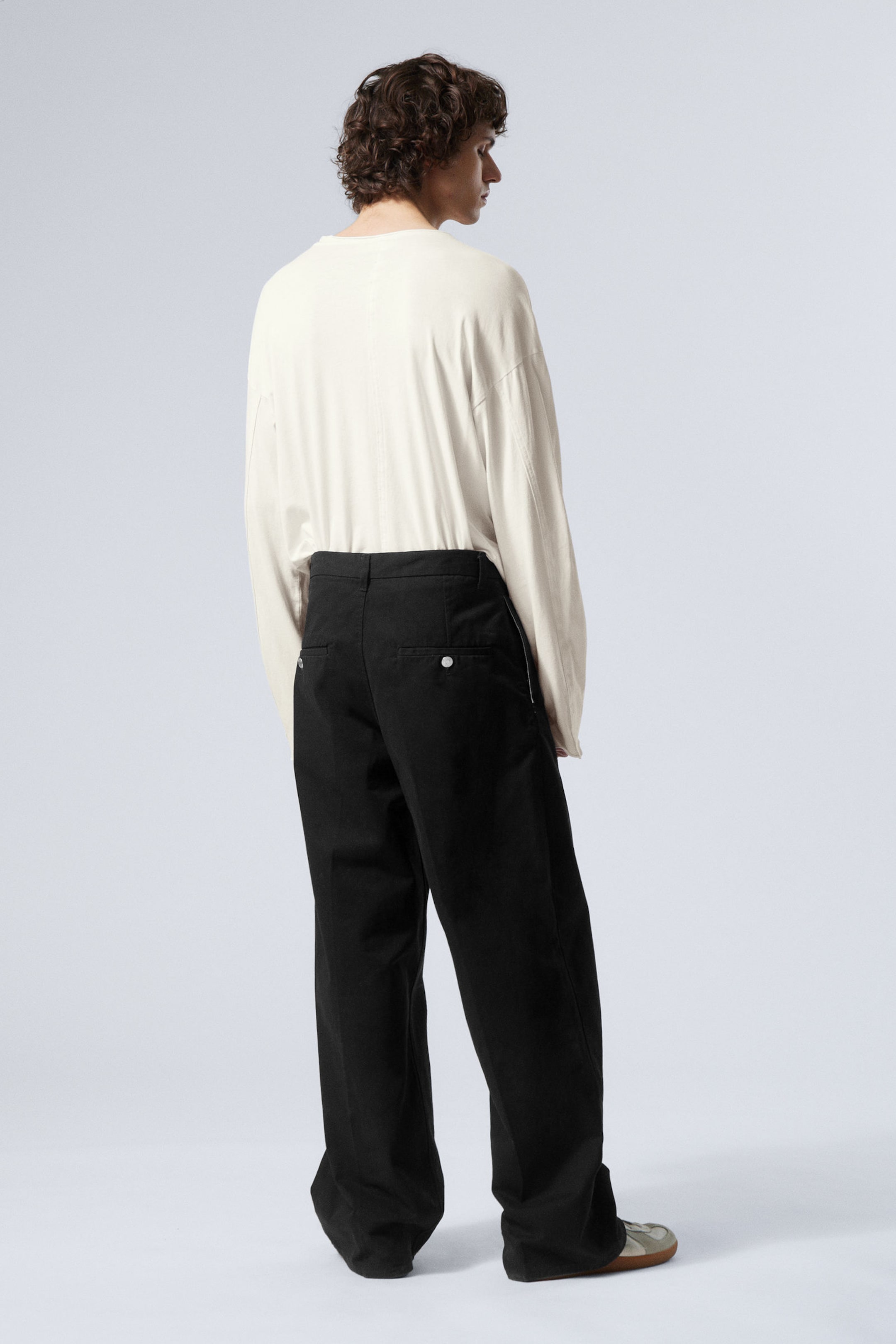 Black - Astro Loose Trousers - 2