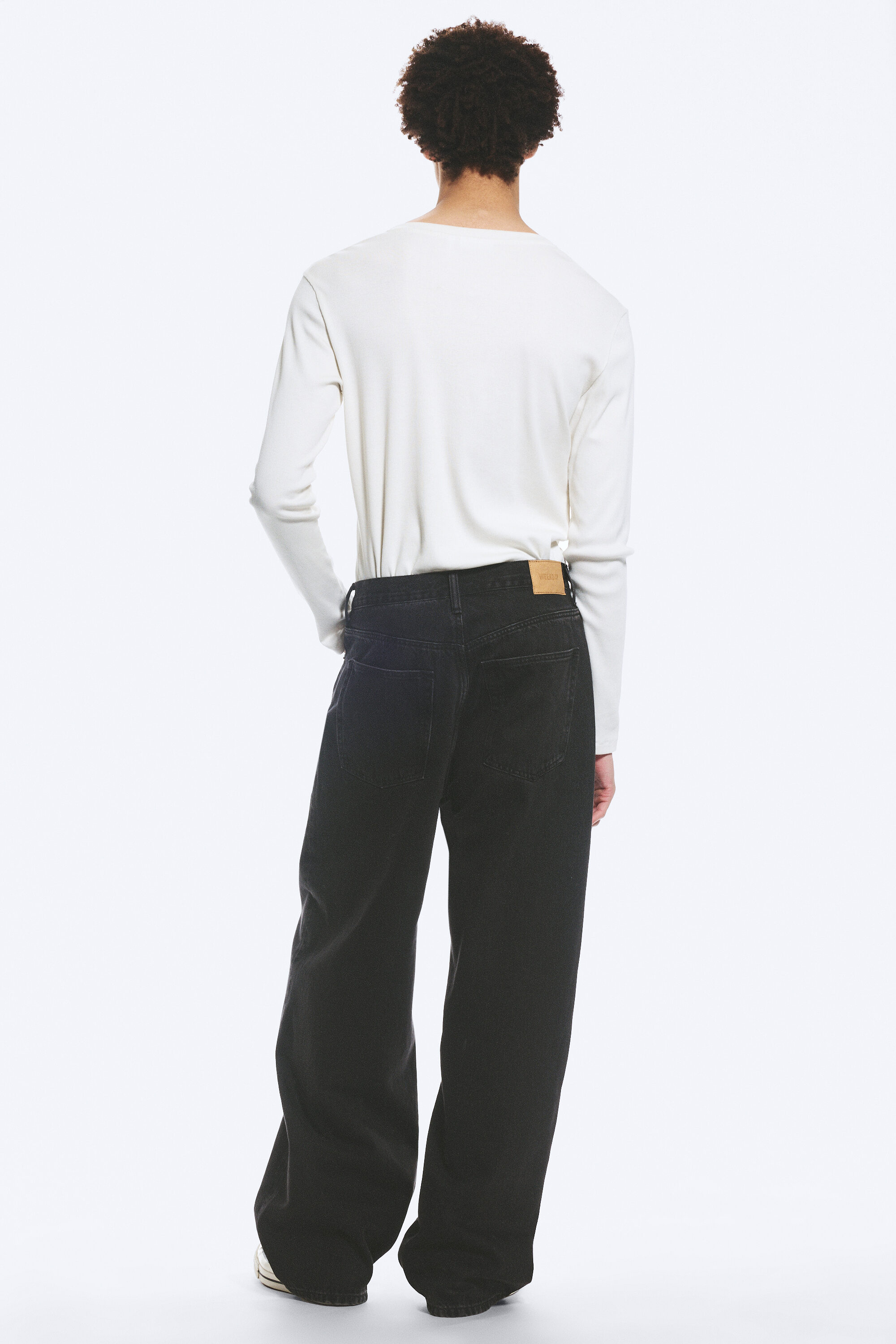 astro mid rise loose baggy unisex jeans - Tuned Black - Black