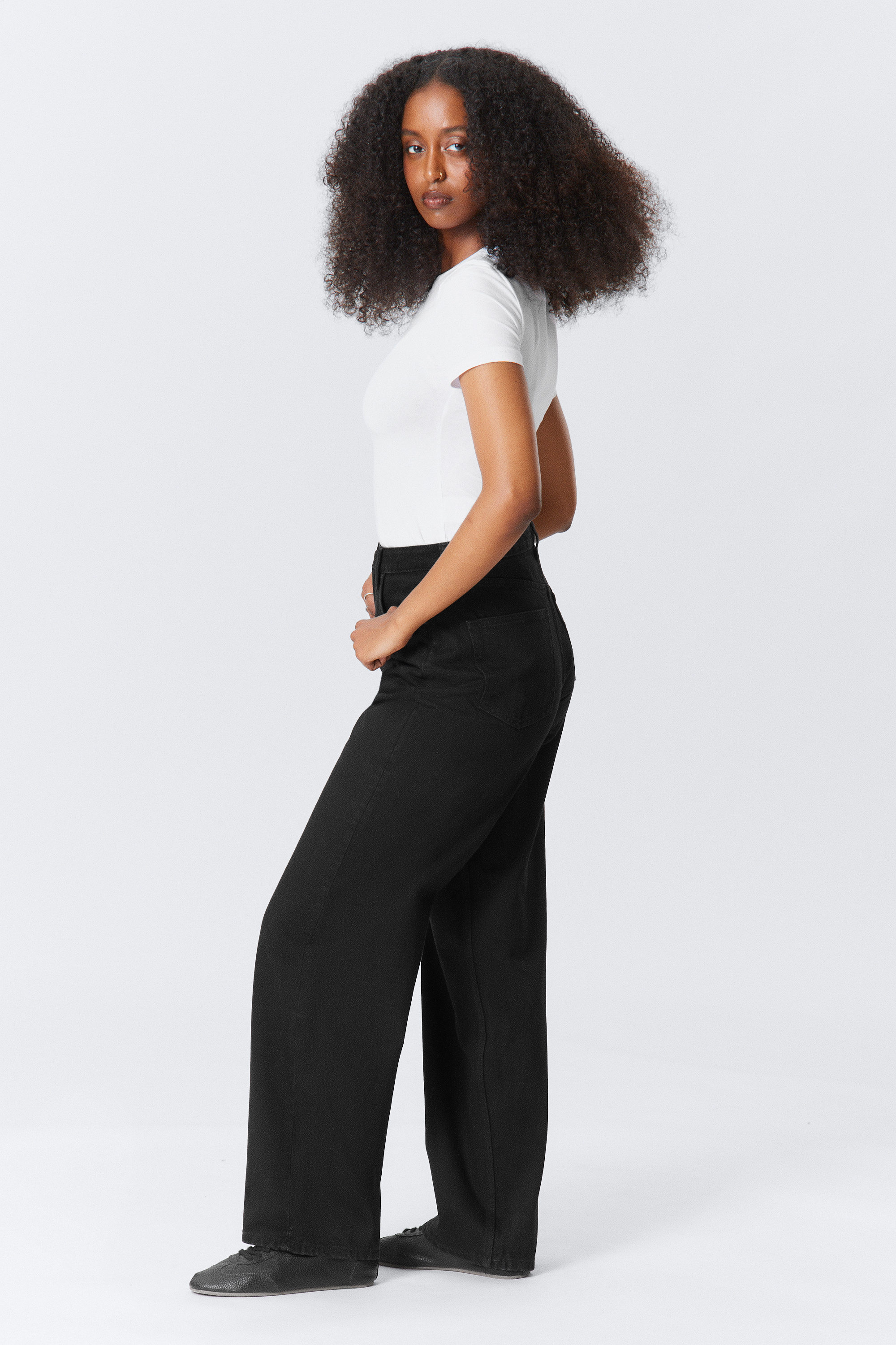 Black Rinse - Schwarz - Halo Curve High Waisted Regular Wide Leg Jeans - 2