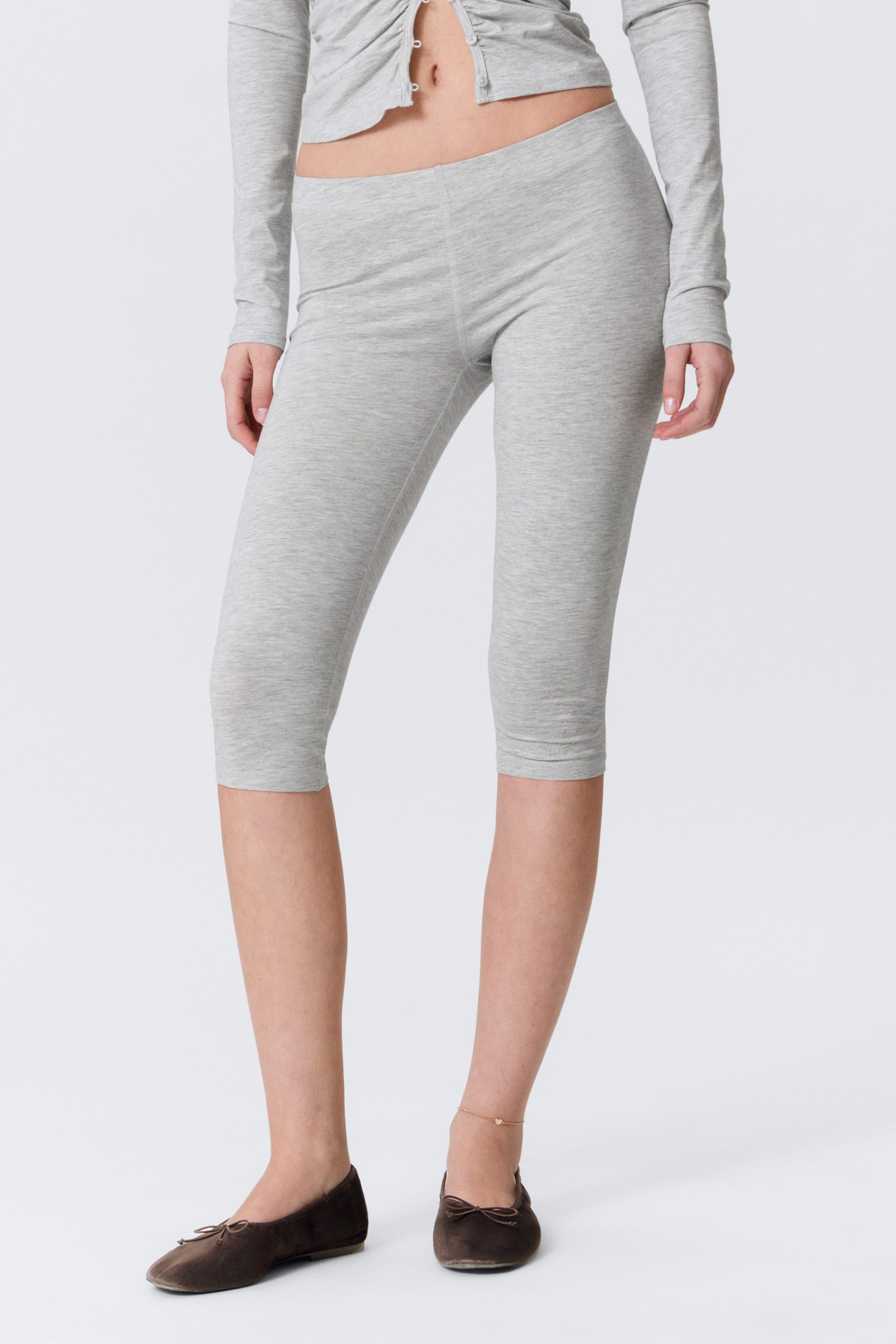 Grey Melange - Soft Mid Rise Capri Leggings - 2