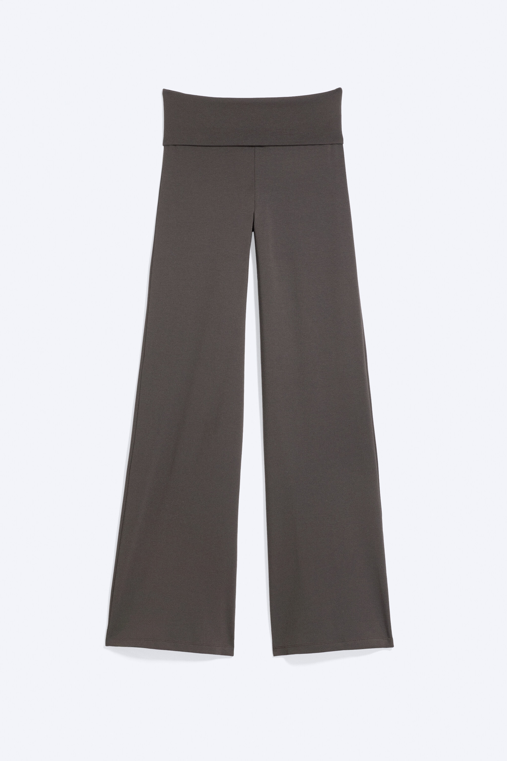 Dunkles Taupe - Flared Pyjamahose mit mittelhohem Bund - 1