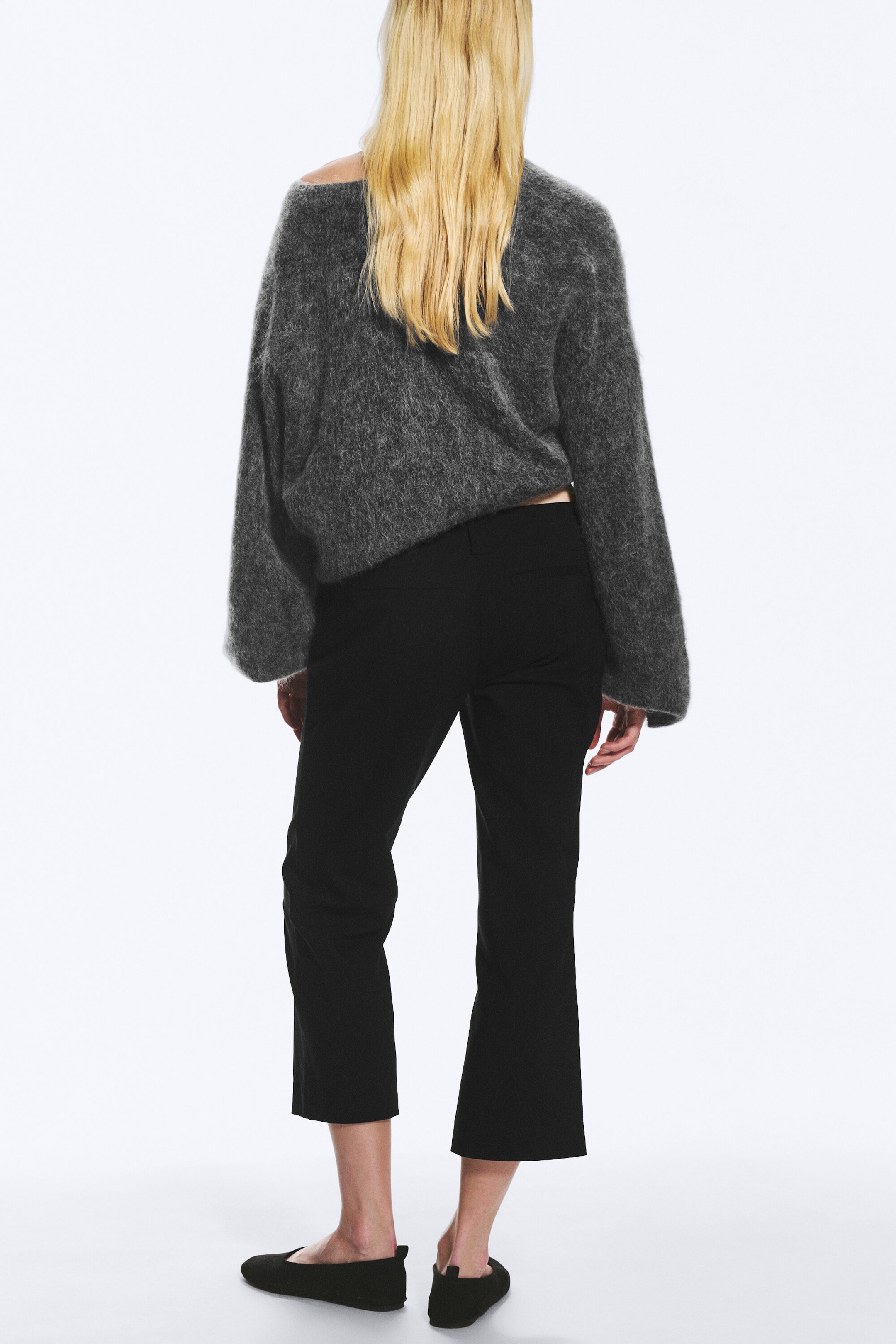 Zwart - Cropped kostuumpantalon met lage taille - 3