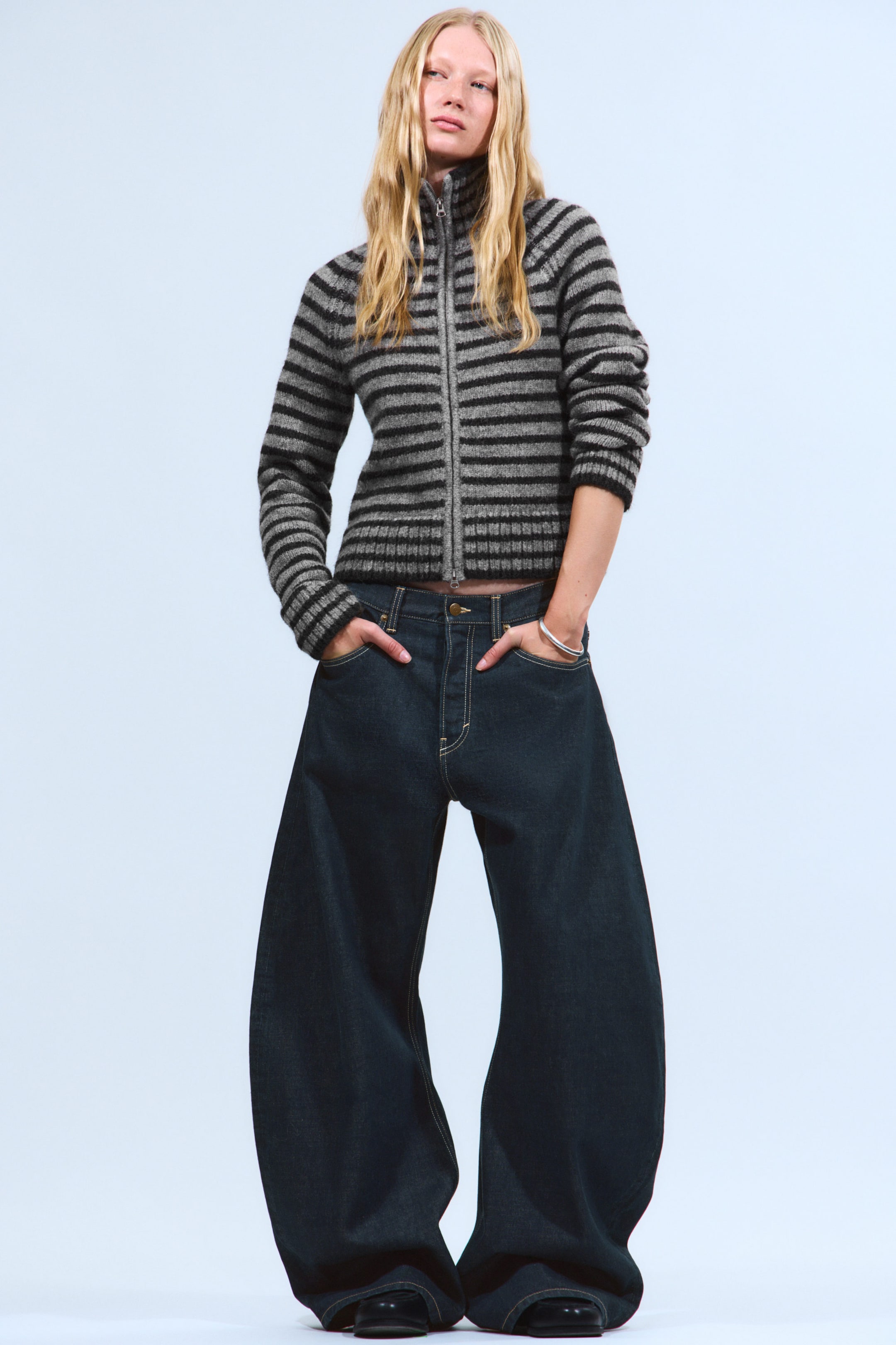 Blue - Solera Loose Barrel Jeans - 2