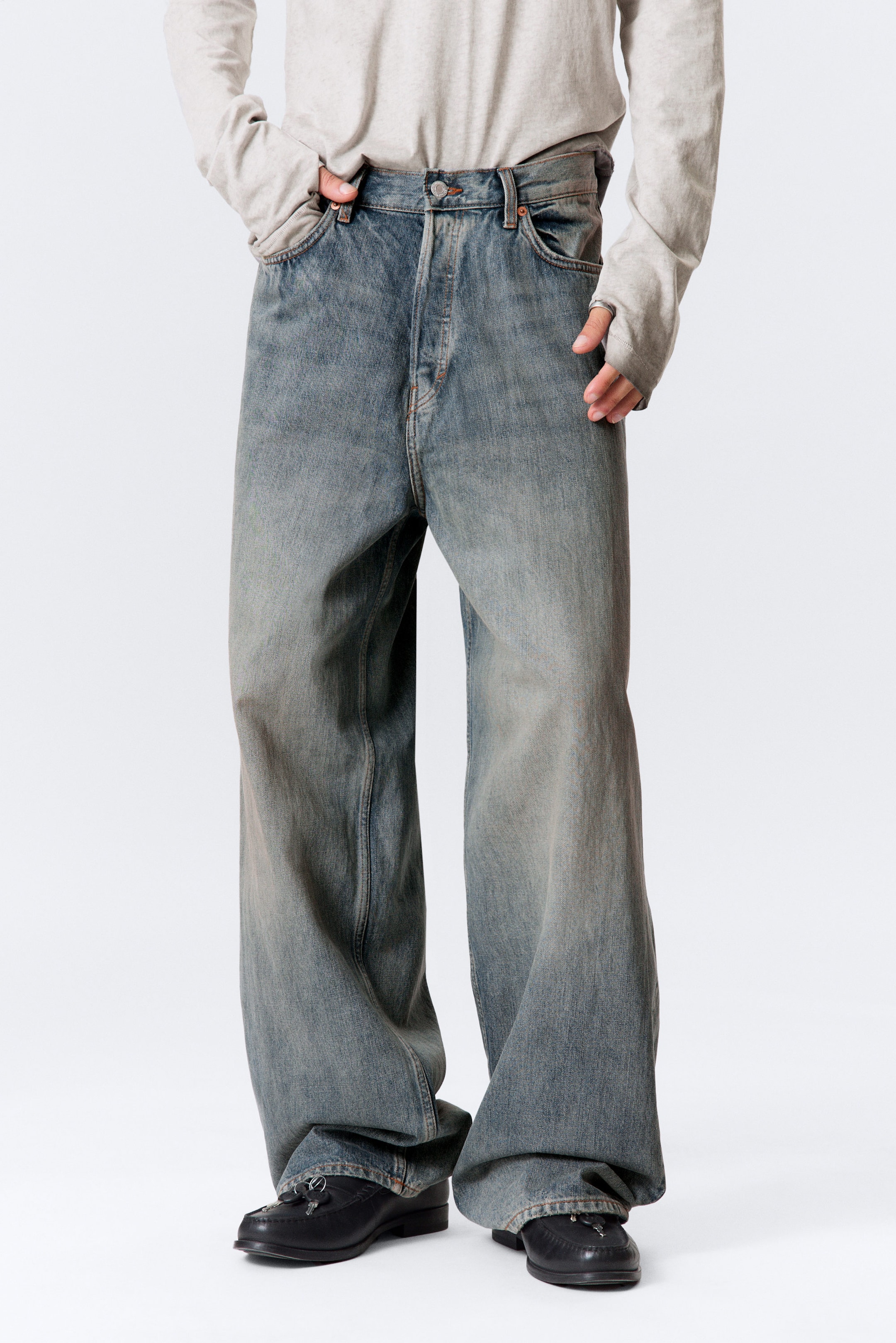 Arizona Blue - Medium Blue - Astro Mid Rise Loose Baggy Leg Unisex Jeans - 2