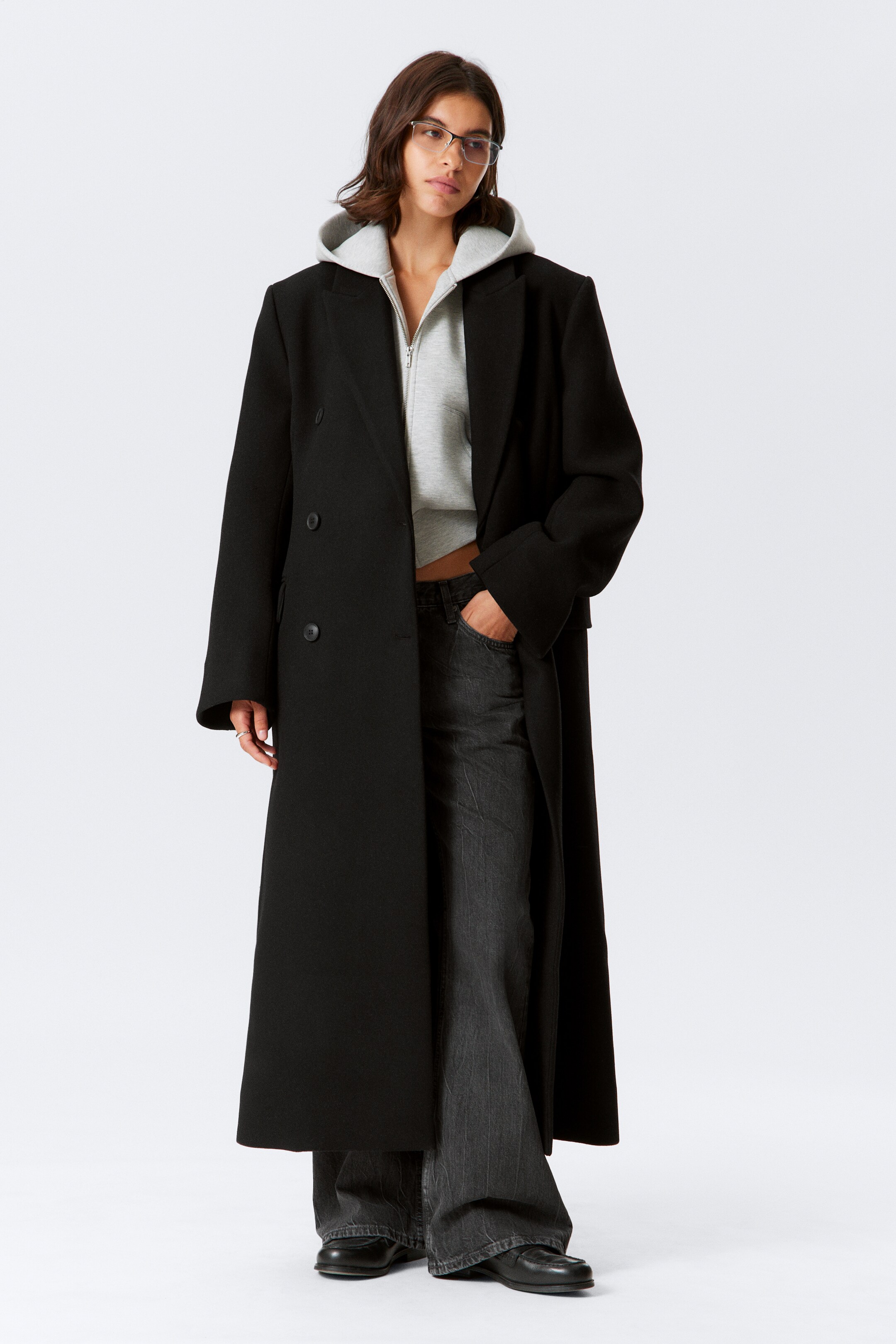 Größeres Bild ansehen: Zweireihiger Oversized-Mantel aus Wollmischung - Schwarz - Ladies | H&M DE 1
