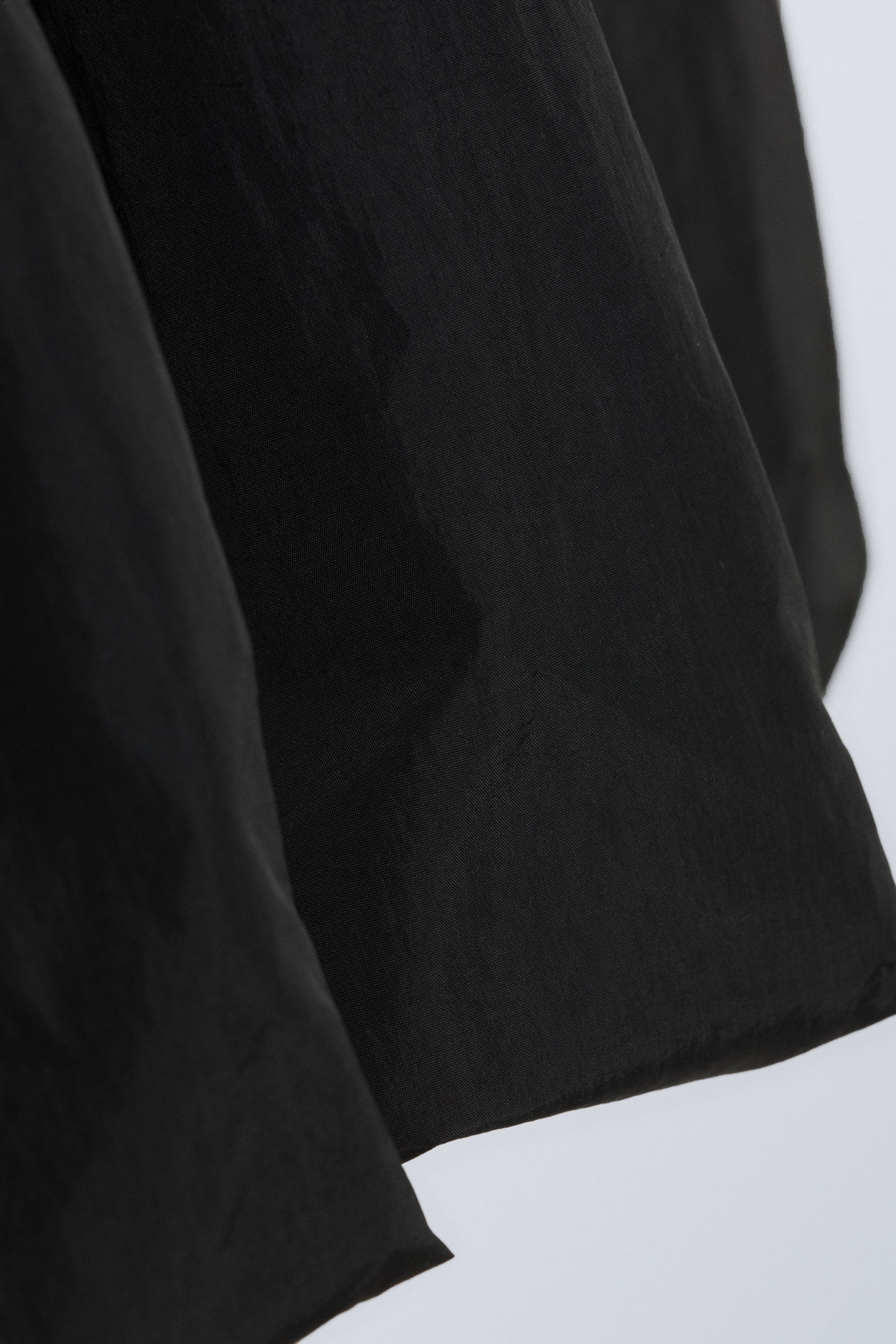 Black - Olivia Balloon Skirt - 2
