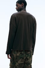 Dark Brown - Oversized Graphic Long-sleeve - 3