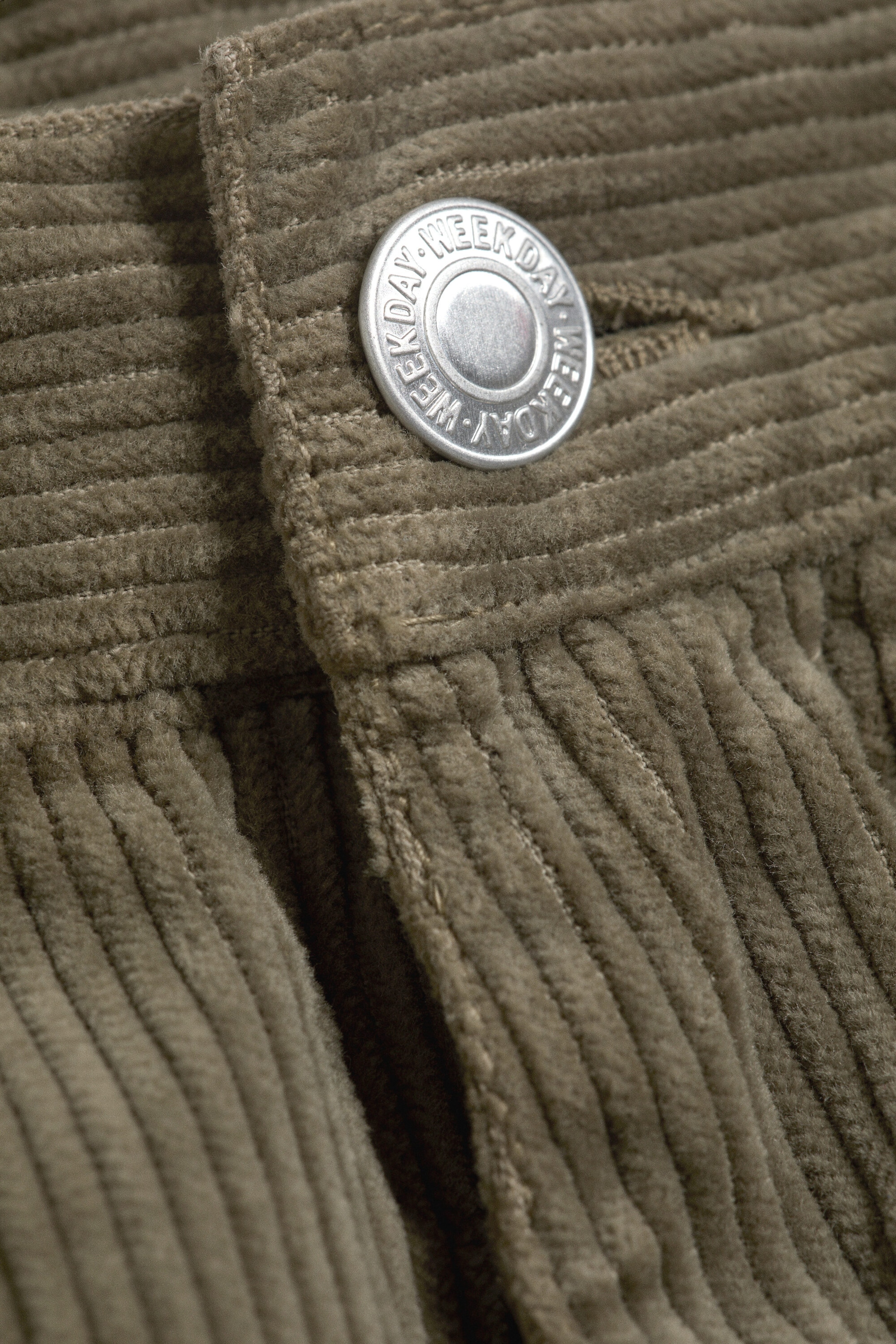 Vert kaki - Pantalon baggy plissé en velours côtelé - 4