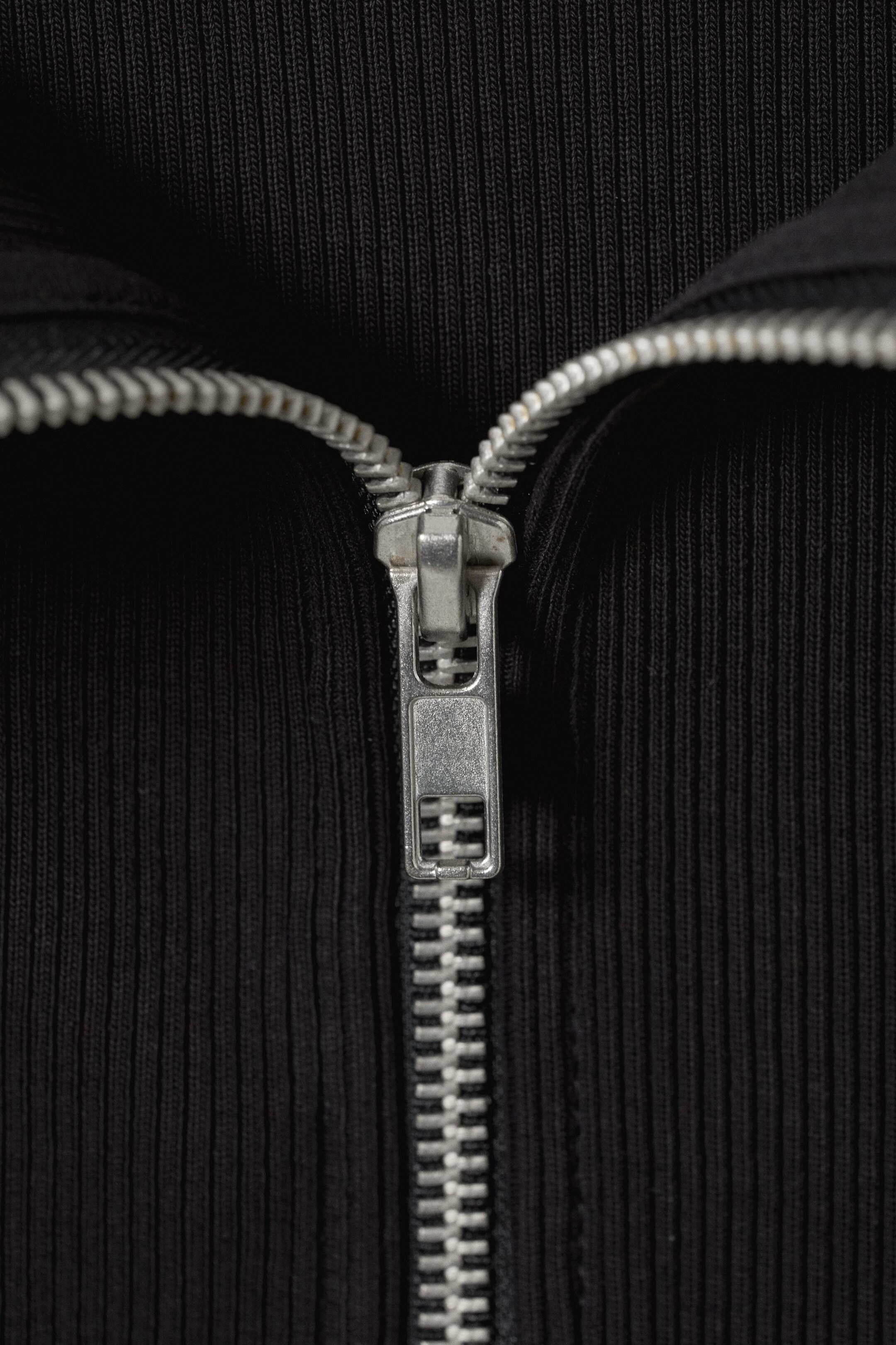 Schwarz - Tubetop Crue mit Reißverschluss - 1