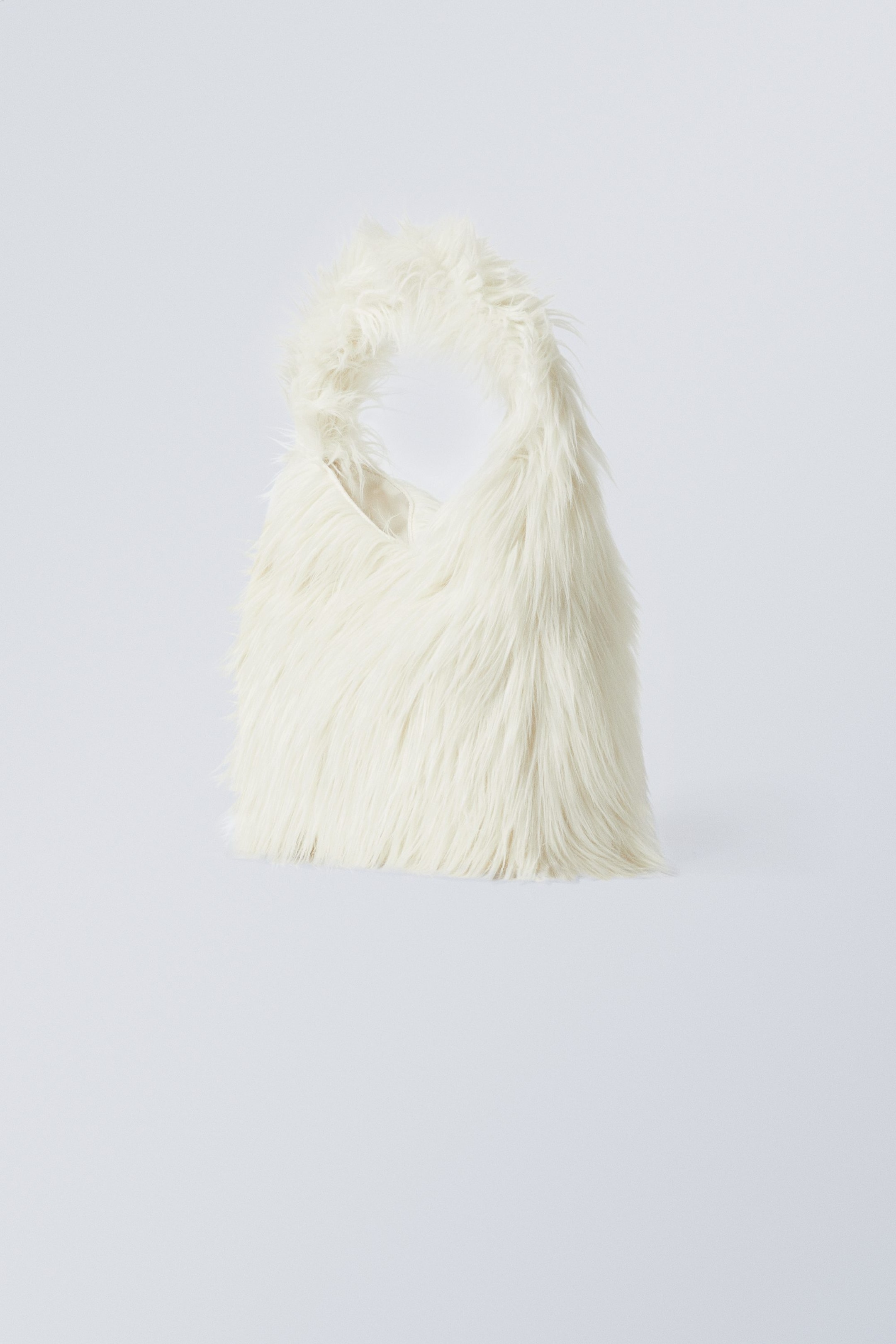 Weiß - Tasche Maddie aus Fellimitat - 1