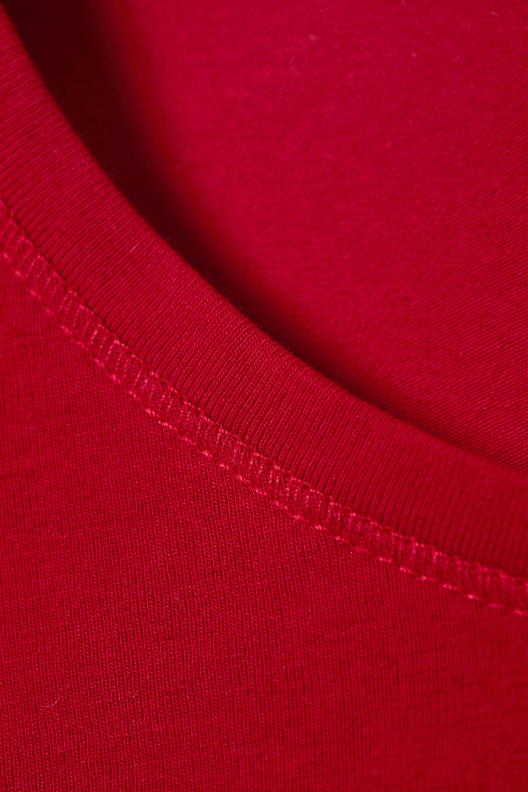 Red - Slim Fitted T-shirt - 4