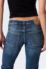 Peak Blue - Mellanblå - Katsumi low waist slim flared leg jeans - 9