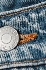 Seventeen Blue - Medium Blue - Abell Mid Rise Regular Barrel Leg Jeans - 1