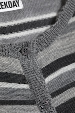 Grau meliert mit Streifen - Figurbetonte Merino-Strickjacke - 5