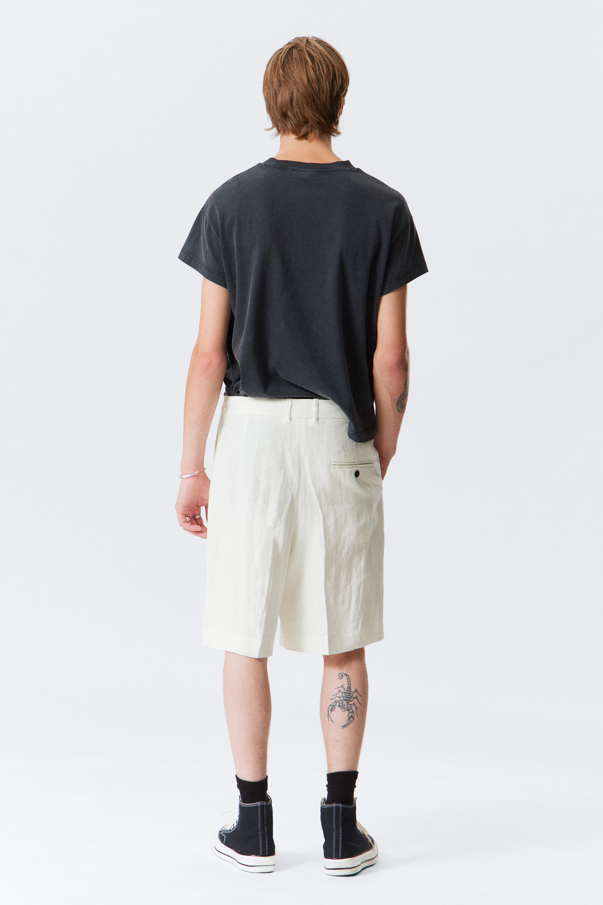 Light Dusty White - Loose Linen Suit Shorts - 3